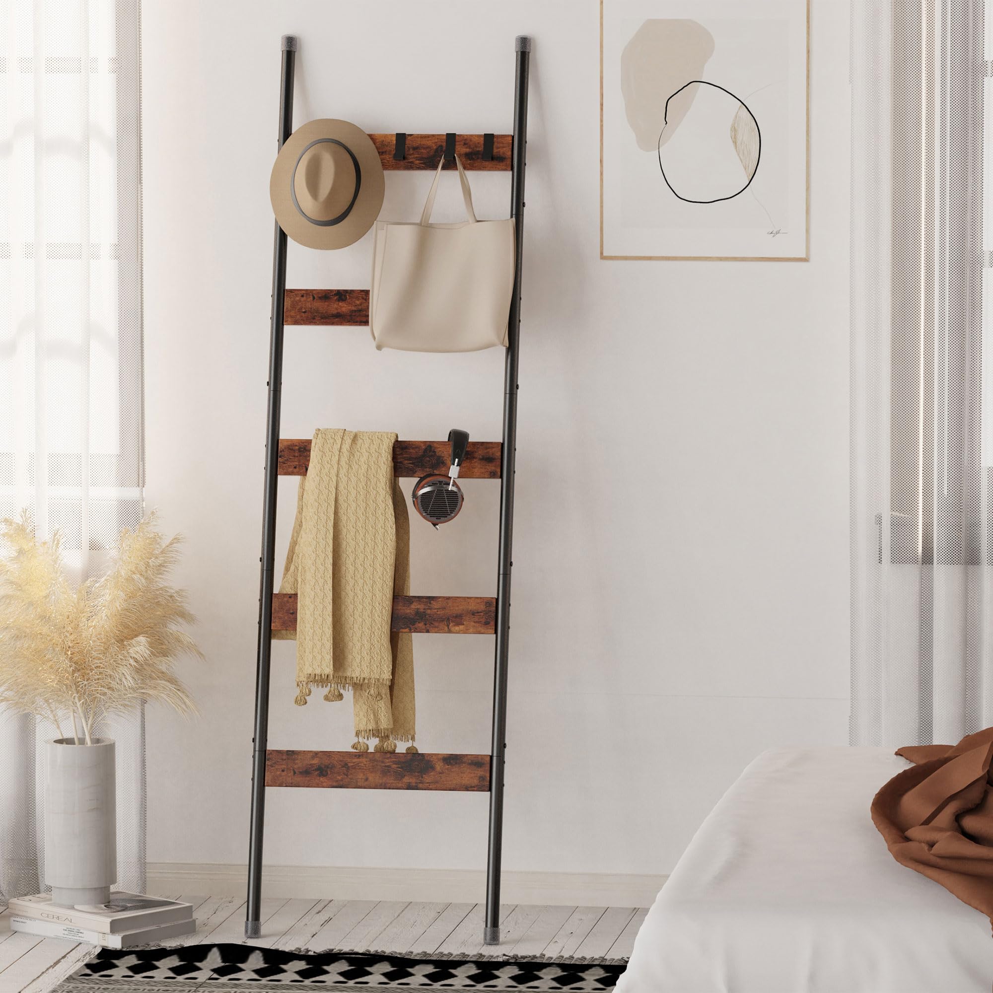 5-Tier Wooden Blanket Ladder with 4 Removable Hooks - Rustic Brown Farmhouse Wall Leaning Towel Rack - Decorative Shelf for Quilts, Blankets & Towels - Perfect for Living Room, Bedroom & Bathroom Organization
