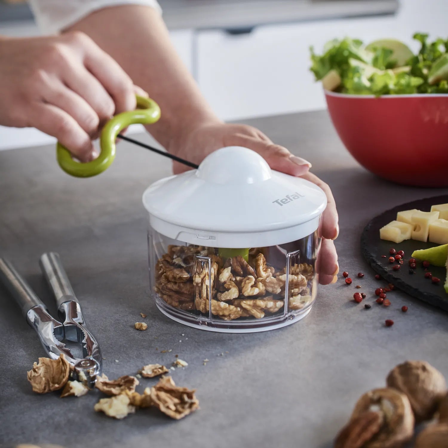 Tefal 5 Second Chopper 500ml - Quick & Easy Food Chopper for Vegetables, Herbs, Nuts - Perfect for Meal Prep, Salads & Cooking (Model K1330404)