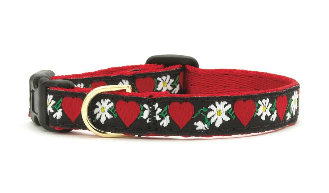 Hearts & Flowers Dog Collar - Adjustable Pet Collar with Floral Design for Small Medium Large Dogs - Perfect for Walks, Training & Special Occasions