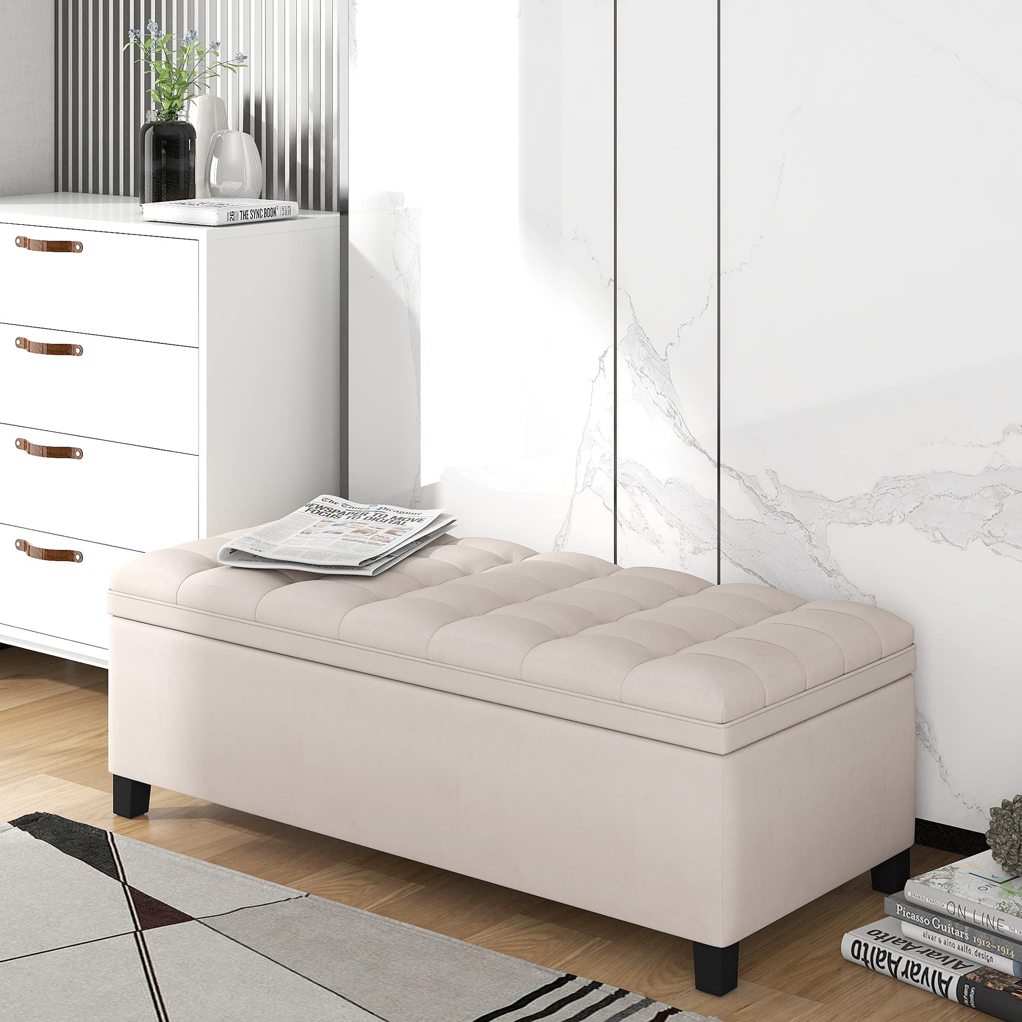 Flip Top Storage Ottoman Bench with Padded Seat - Multi-Functional Storage Chest for Bedroom & Living Room - Perfect for Extra Seating, Blanket Storage & Home Organization (Beige)