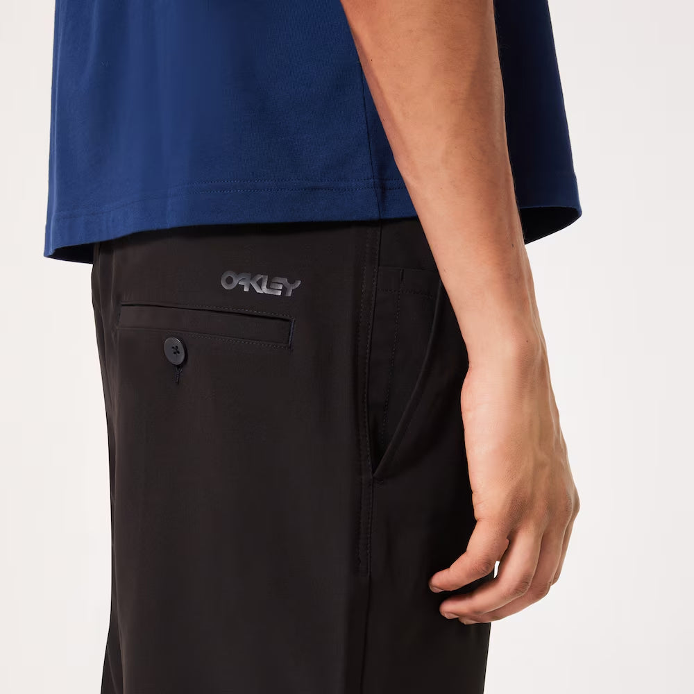 Oakley Utility Chino Shorts for Men - Durable & Comfortable Casual Shorts for Outdoor, Hiking & Everyday Wear