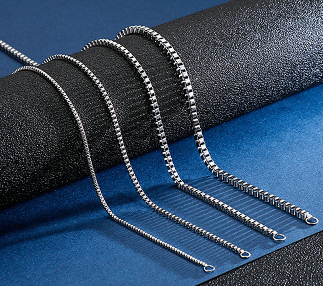 Titanium Box Chain Necklace for Women - Silver Stainless Steel Adjustable 45cm to 71cm - Elegant Jewelry for Everyday Wear, Parties & Gifts