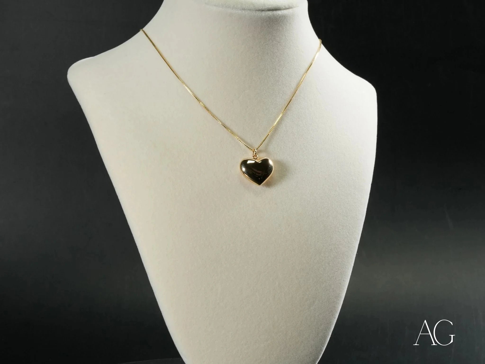 Golden Embrace Heart Pendant Necklace - 14K Gold Plated Romantic Jewelry Gift for Women - Perfect for Valentine's Day, Anniversary & Special Occasions