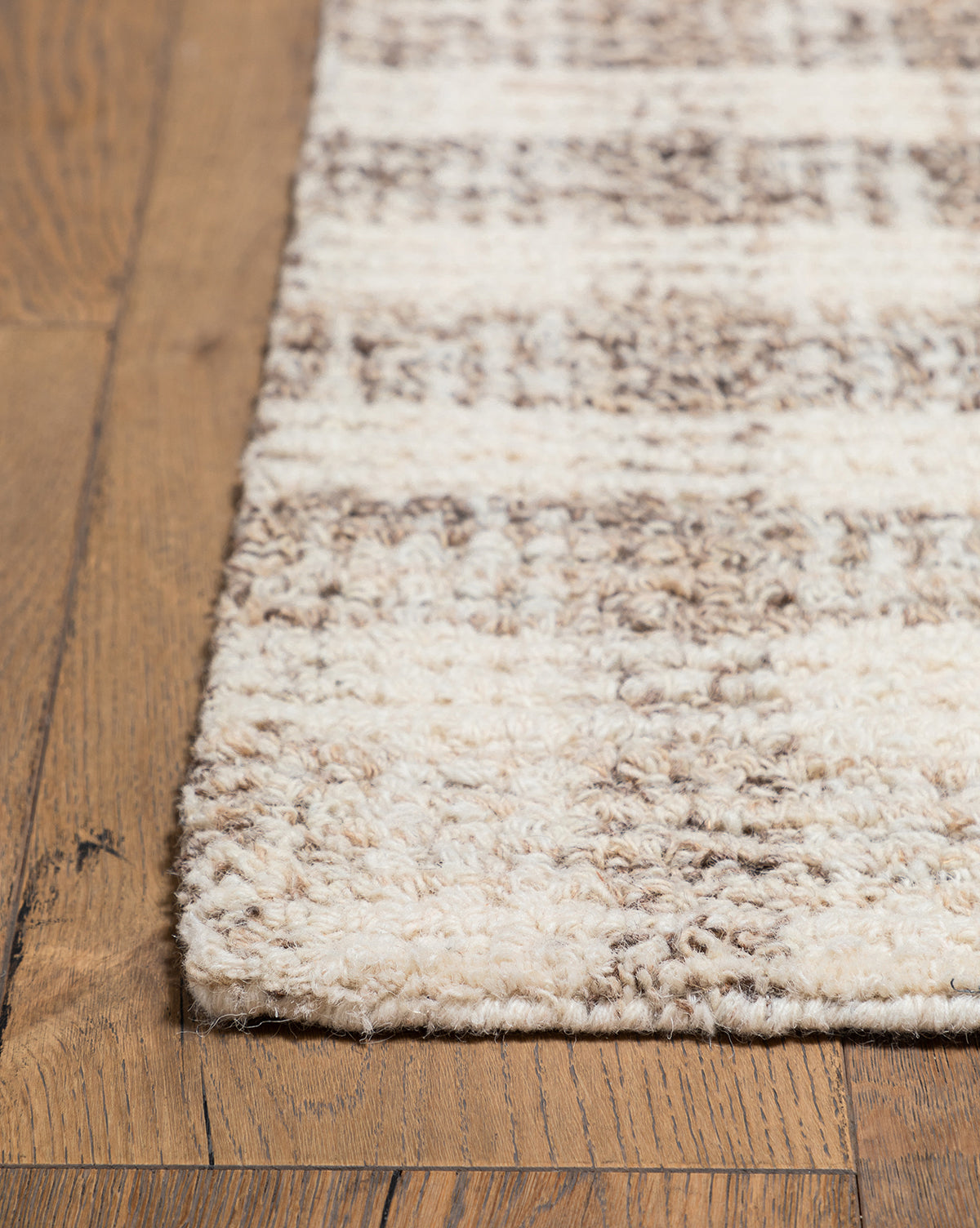 Premium Walter Hand Tufted Wool Rug - Soft & Durable Area Rug for Living Room, Bedroom, Dining Room - Eco-Friendly Natural Fiber Carpet for Home Decor