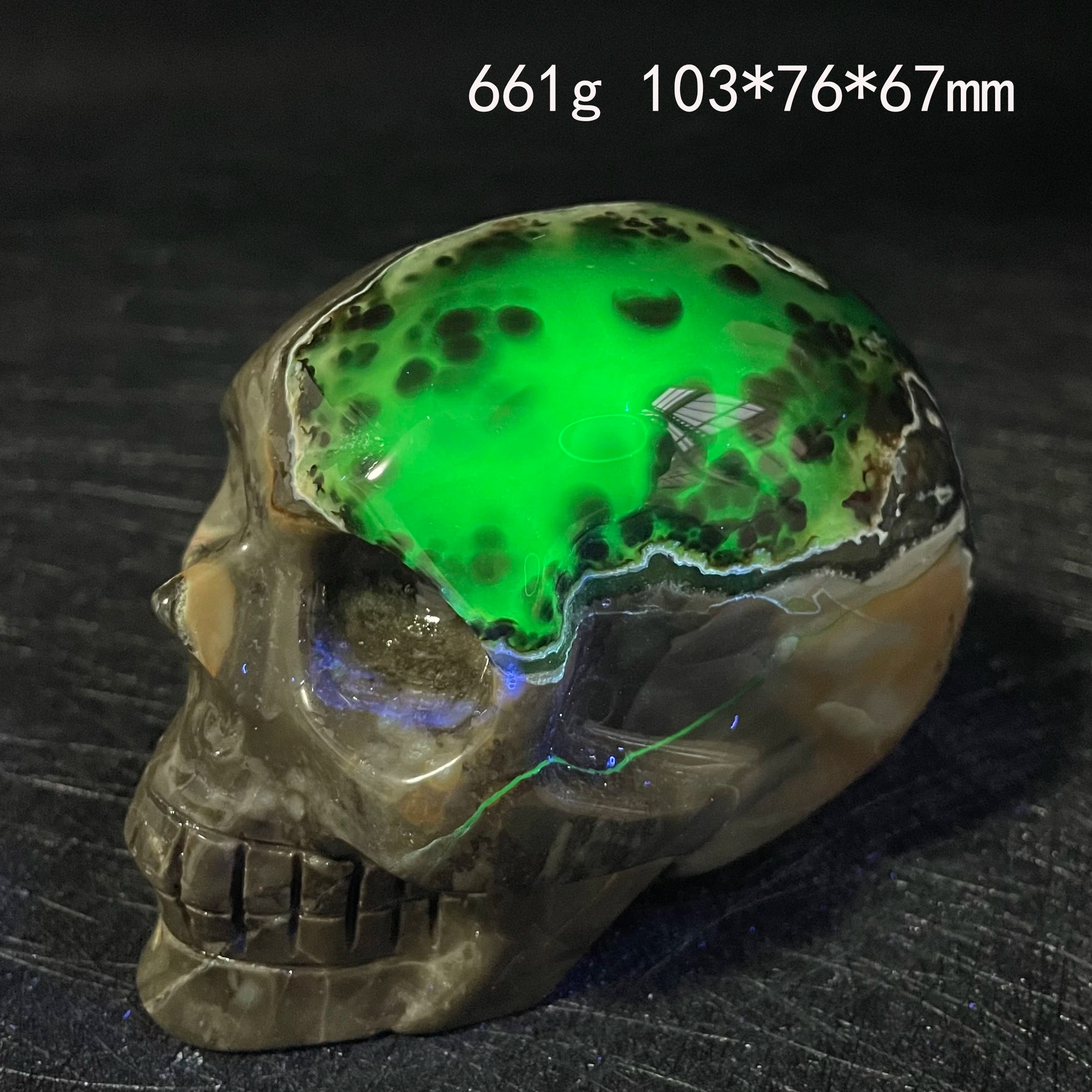 Natural Fluorescent Volcanic Agate Crystal Skull Carving - Polished Quartz Alien Head Stone for Reiki Healing, Meditation & Home Decor (Perfect for Spiritual Gifts, Yoga Spaces & Gothic Collections)