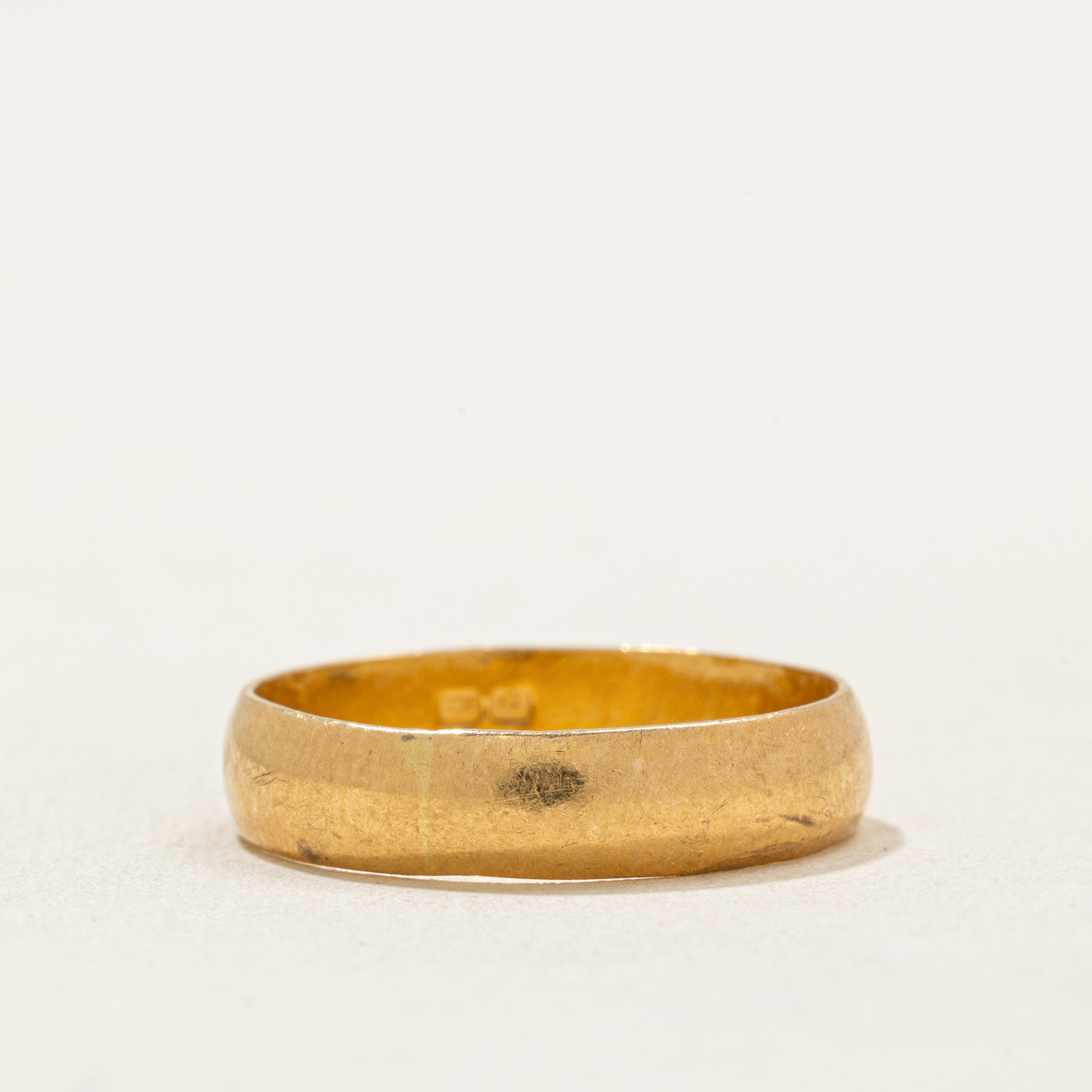 22K Yellow Gold Wedding Band for Women - Kuwait Hallmarked, 4.25mm Wide, Size 5.25 - Perfect for Engagement Rings, Anniversary Gifts & Bridal Jewelry