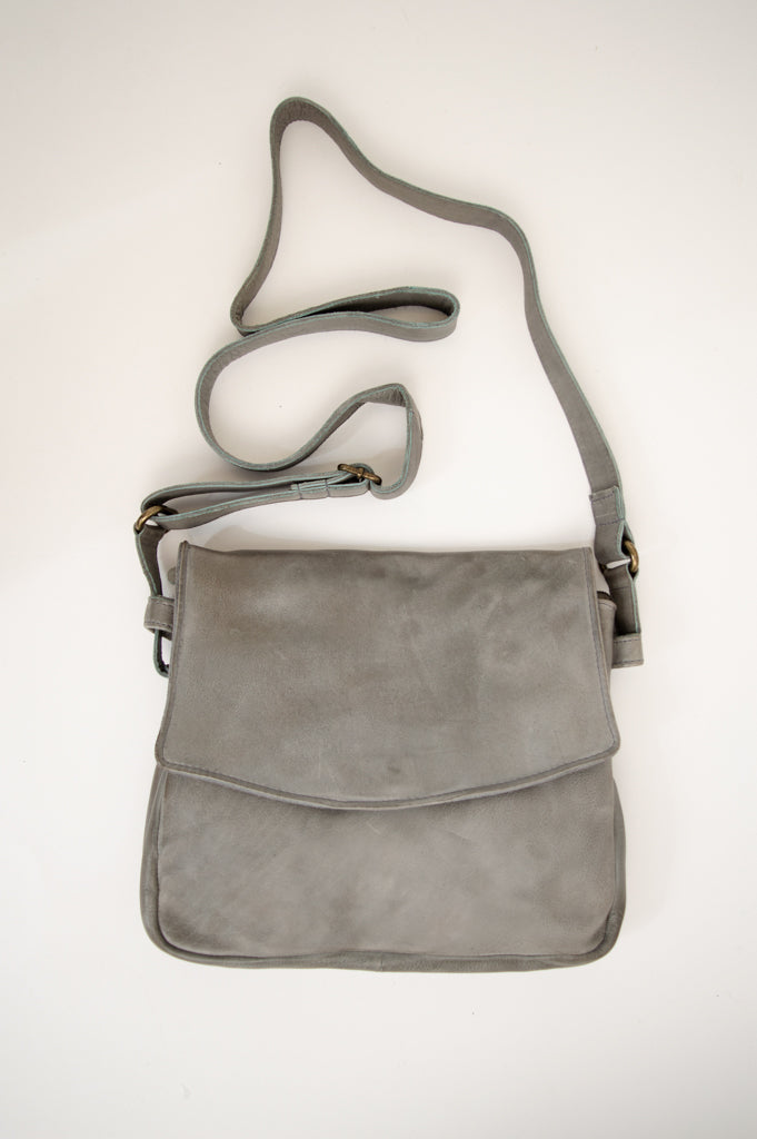 Stylish Grey Leather Handbag for Women - Trendy Crossbody Purse with Adjustable Strap, Perfect for Work, Travel & Everyday Use