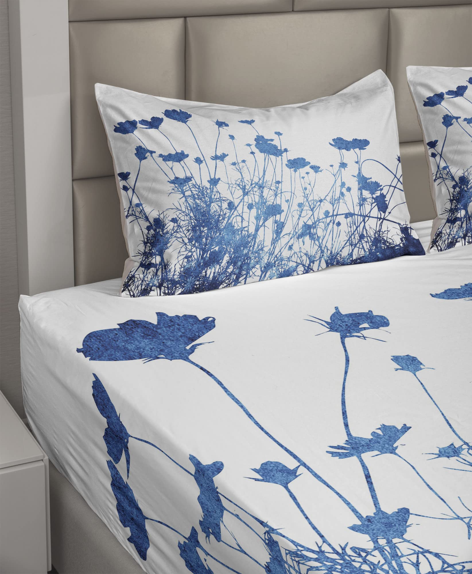 Ambesonne Abstract Floral Sheet Set - King Size 4 Piece Bedding with Wildflower Garden Design, Fitted & Flat Sheets + Pillowcases - White & Blue Botanical Print | Perfect for Master Bedrooms, Guest Rooms & Summer Home Decor