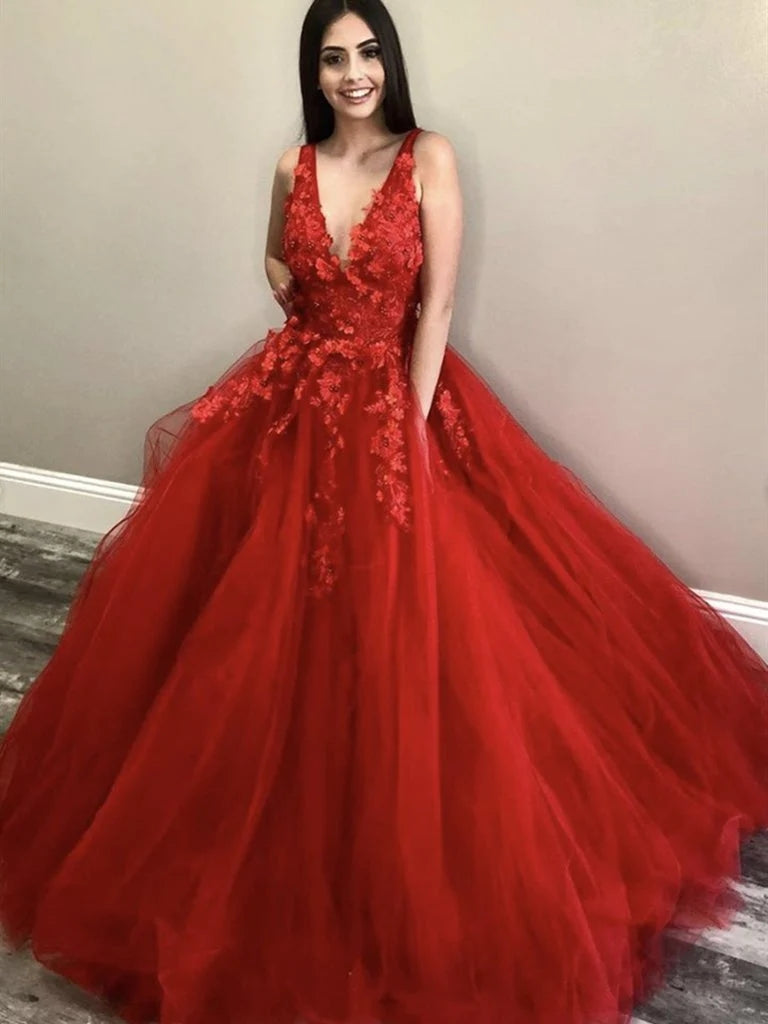 2025 Red Lace Floral A-Line Prom Dress with Tulle Skirt - V-Neck Long Evening Gown for Homecoming, Formal Dances & Special Occasions