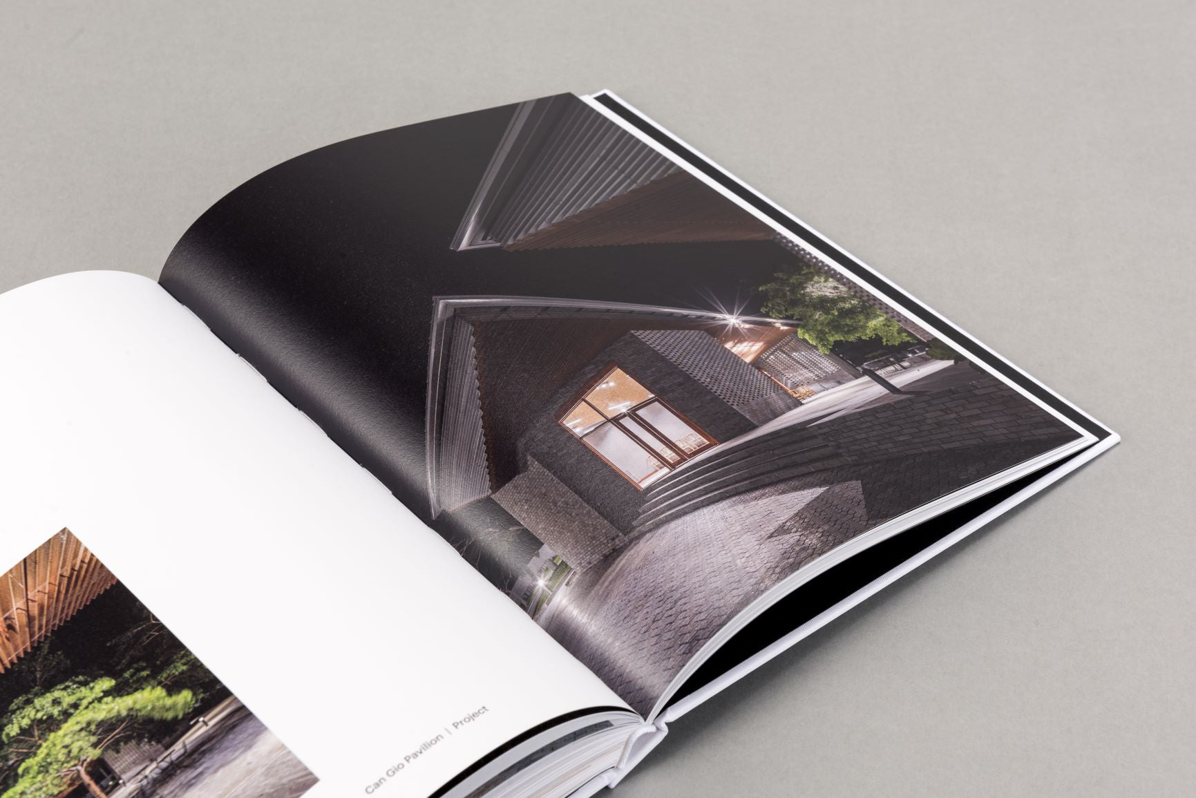DE SO Architects: Modern Home Design & Interior Decor for Living Rooms, Bedrooms, and Offices | Inspired by Provence and Mekong Delta Styles