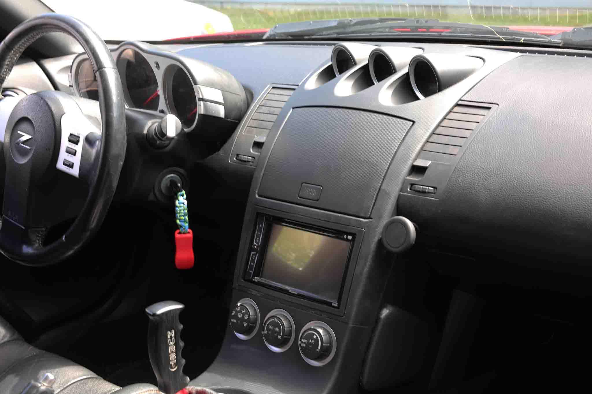 Course Motorsports Universal Phone Mount for Nissan 350Z (2002-2009) - Auto-Closing Charging Cradle (Tan) Right Side - Perfect for Hands-Free Navigation & Secure Driving