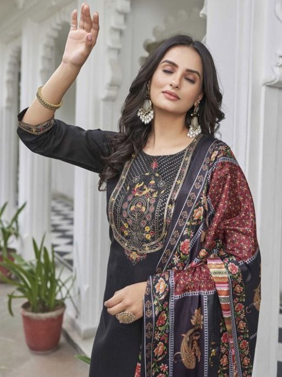 Trendy Black Embroidered Pant Suit for Women - Elegant Designer Outfit for Parties, Weddings & Formal Events