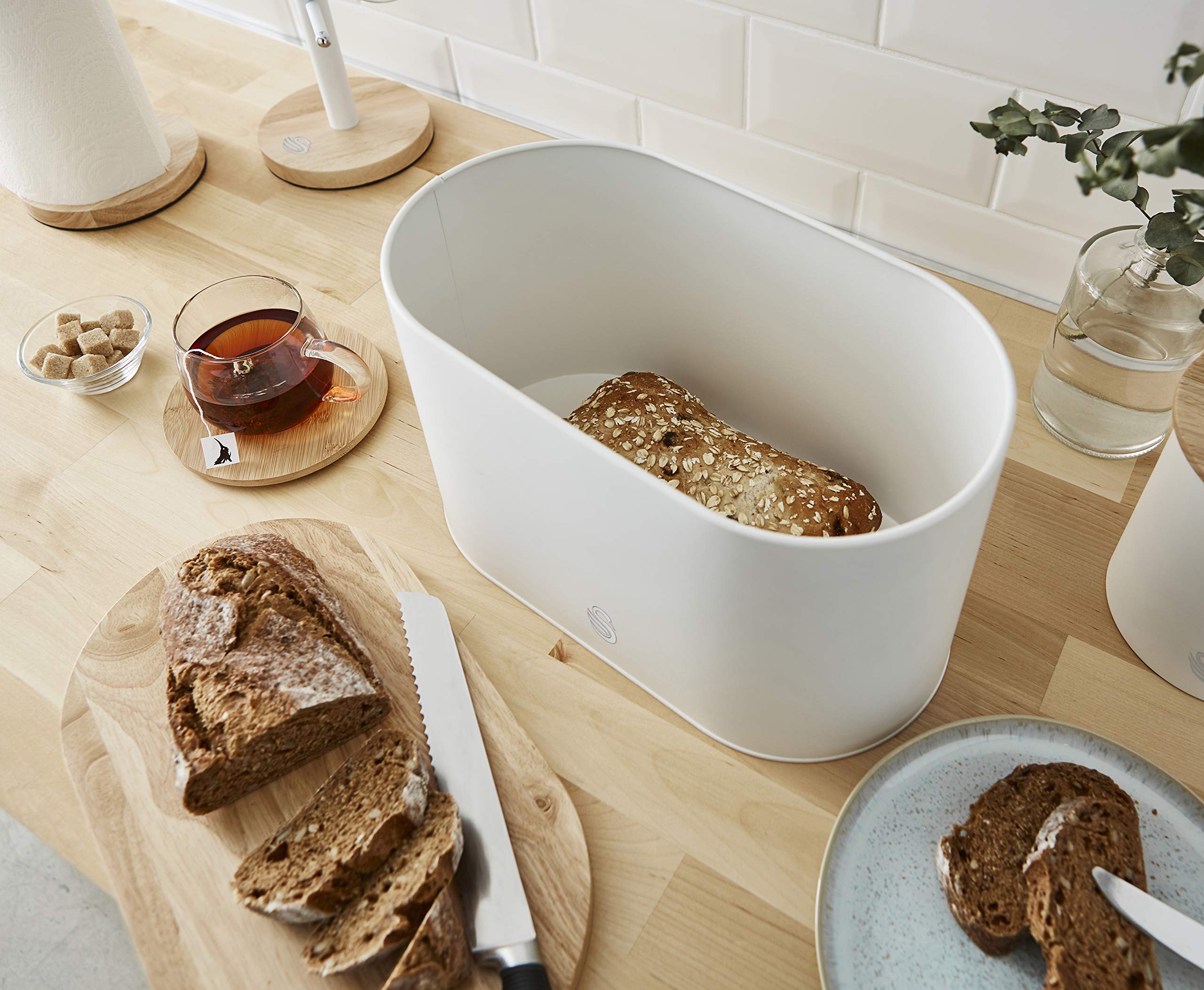 Nordic Scandi Bread Bin with Bamboo Cutting Board Lid - Swan SWKA17512WHTN | White Cotton & Steel Bread Storage Box | Perfect for Kitchen Countertop Organization & Fresh Bread Keeping