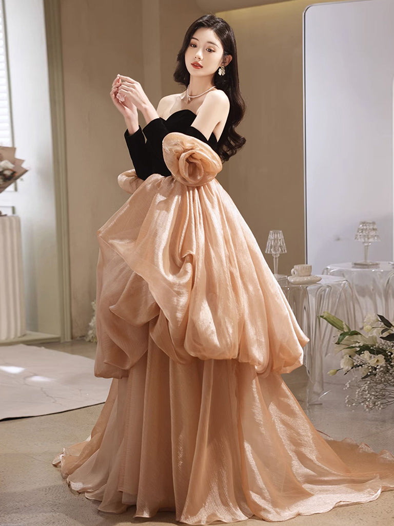 Elegant Champagne Sweetheart Neck Long Prom Dress - Formal Evening Gown for Homecoming, Ball & Special Occasions