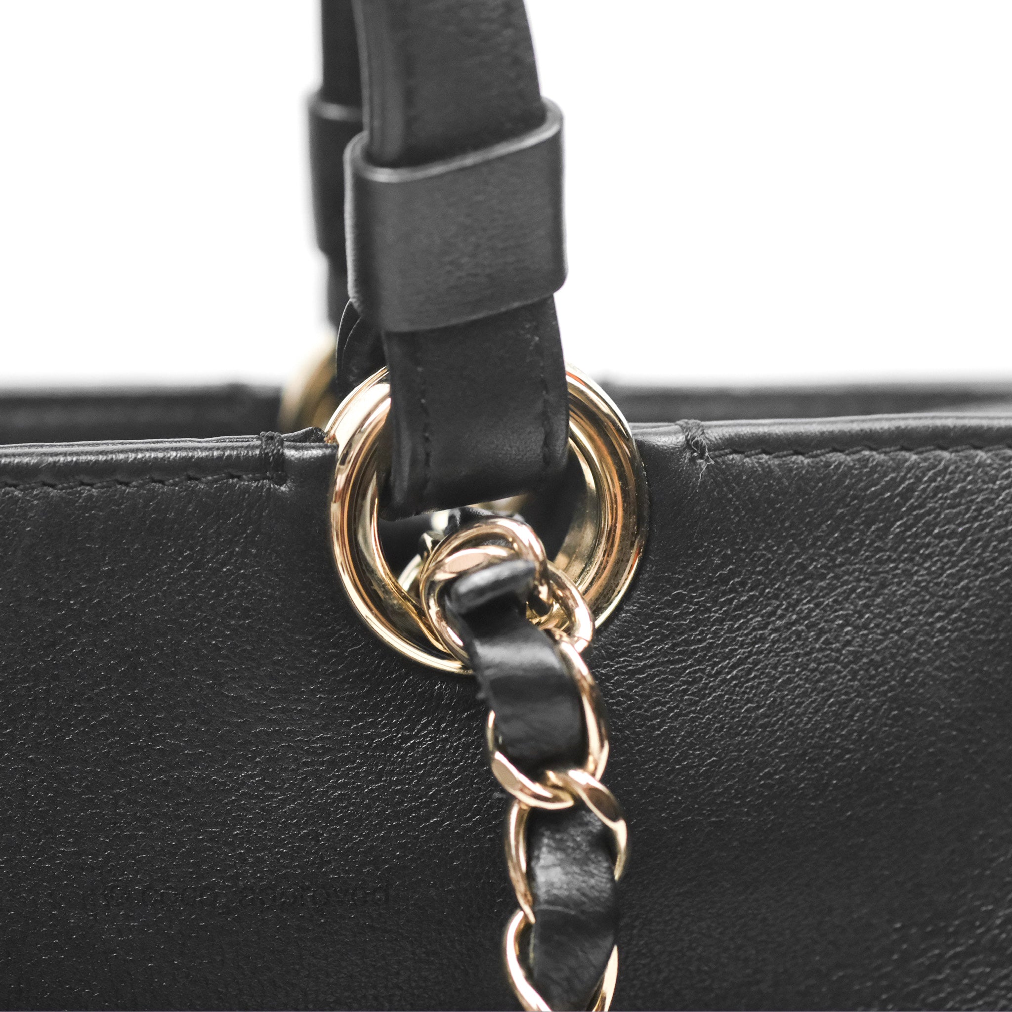 Chanel CC Zipped Shopping Tote Bag in Calfskin Leather with Gold Hardware - Luxury Handbag for Women, Perfect for Work, Travel & Everyday Use