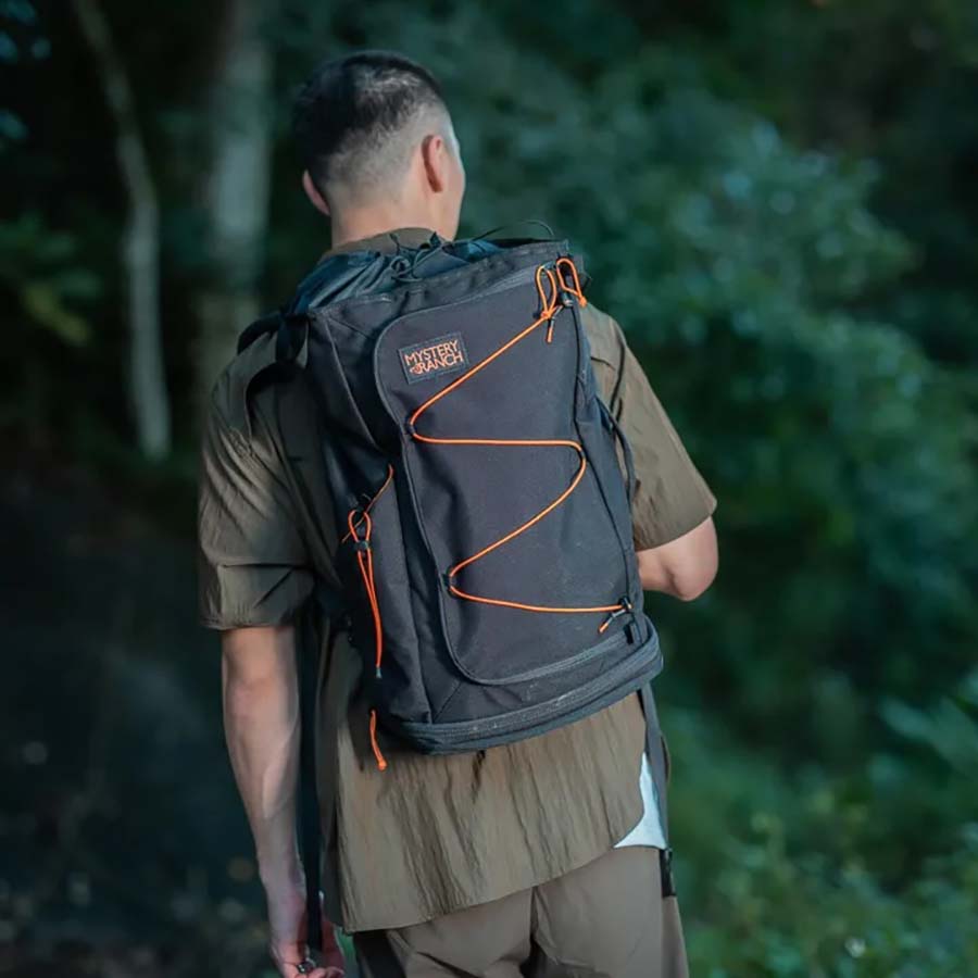 Mystery Ranch Superset 30L Backpack - Durable Hiking & Travel Daypack for Outdoor Adventures, Camping & Commuting (Black)