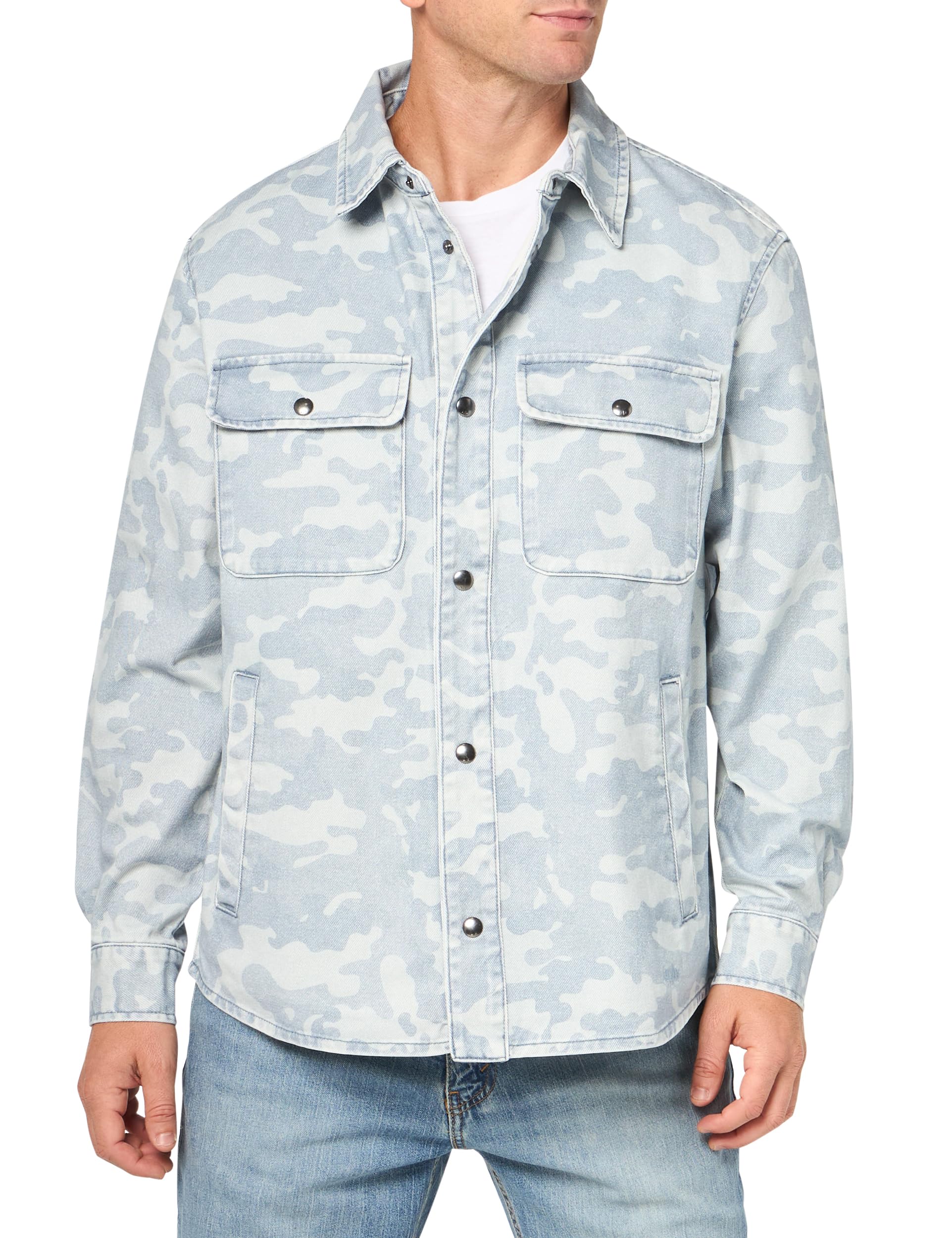 Armani Exchange Men's Camouflage Button-Up Shirt Jacket - Stylish Casual Wear for Outdoor Adventures & Urban Fashion