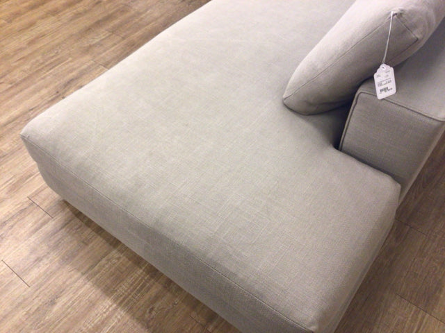 Minotti Hamilton Grey Sectional Sofa - Modern L-Shaped Sectional Couch for Living Room, Family Room & Lounge - Premium Fabric Upholstery, Comfortable Seating for Home & Office