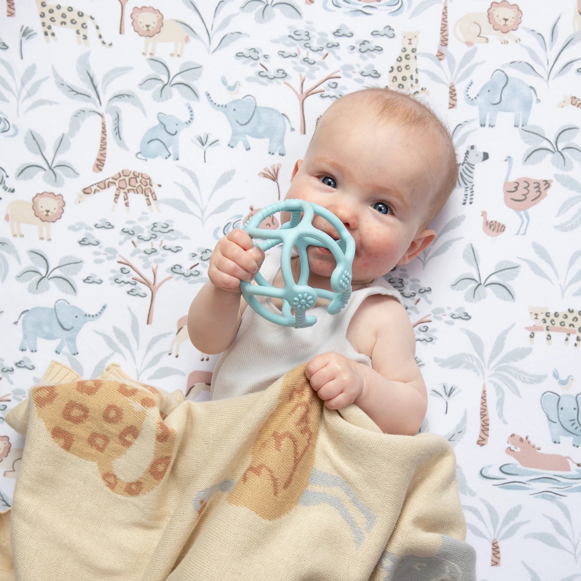 Organic Jersey Cotton Fitted Sheets 2 Pack - Soft Breathable Crib Sheets for Baby, Wild Safari Animal Print - Perfect for Nursery, Daycare & Travel Cribs