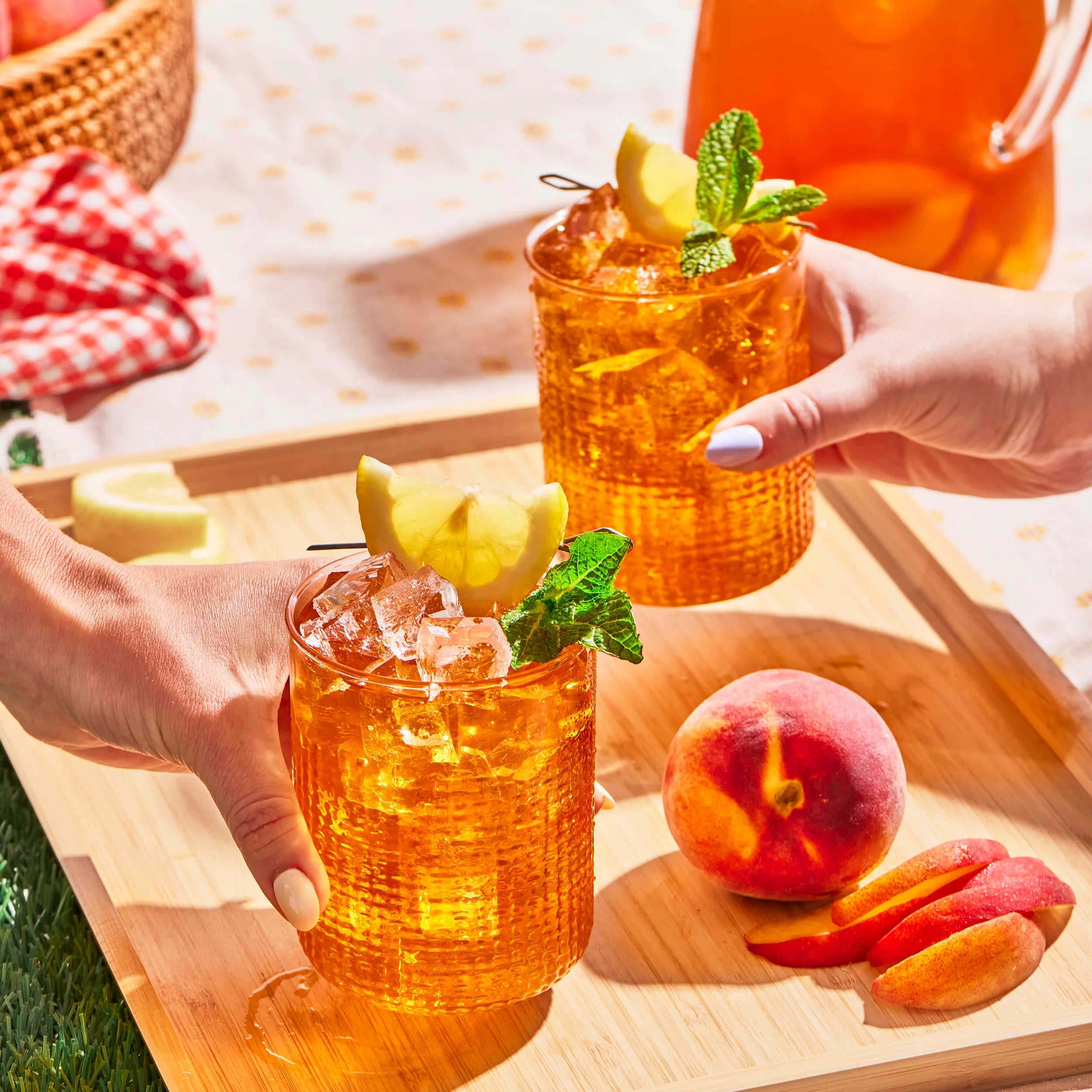 Refreshing Ginger Peach Iced Tea Bags - Natural Herbal Cold Brew for Summer, Picnics & Relaxation