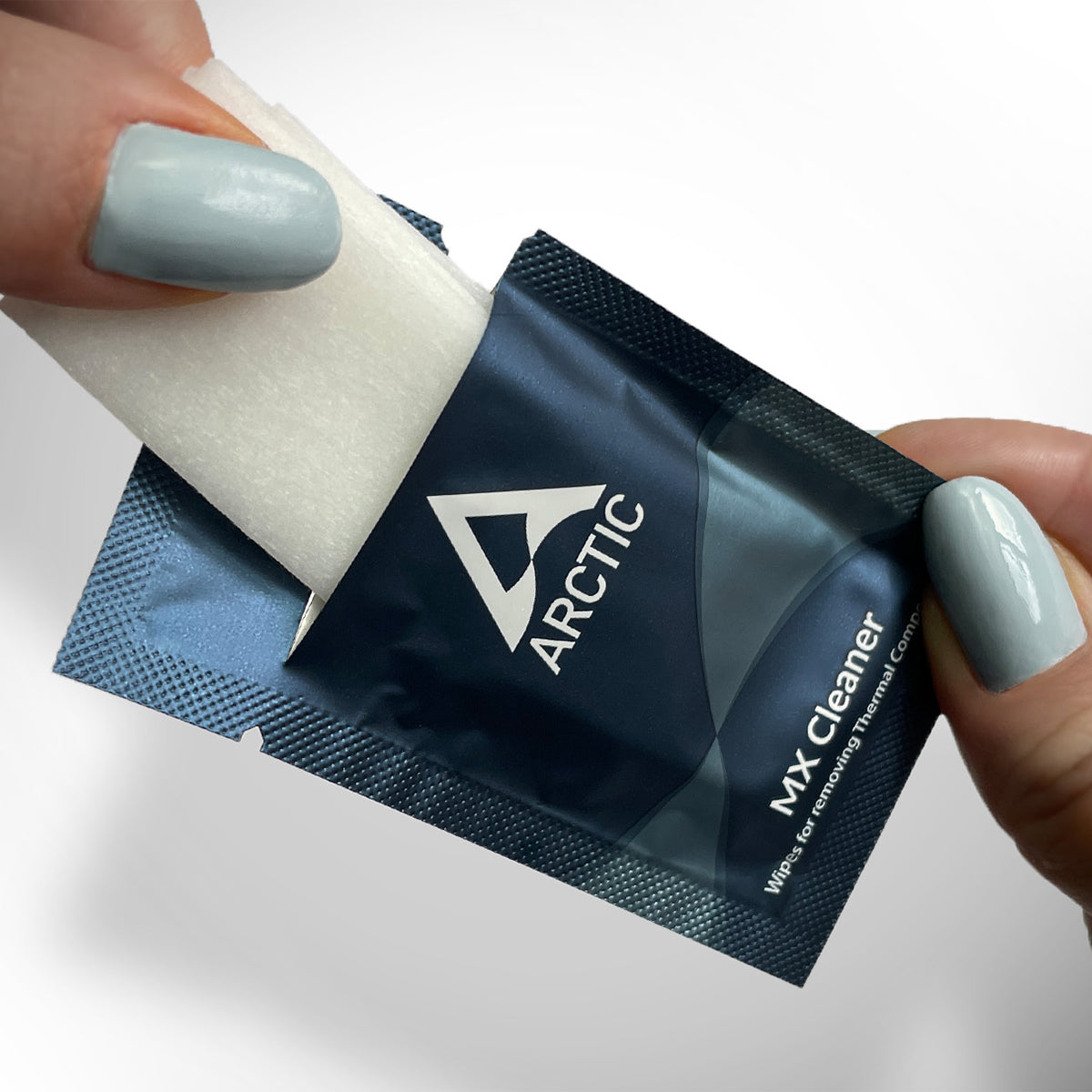 Arctic MX Cleaner Wipes for Thermal Compound Removal - 40pcs | Safe for CPU, GPU & Electronics Cleaning | Perfect for PC Builders & Tech Maintenance