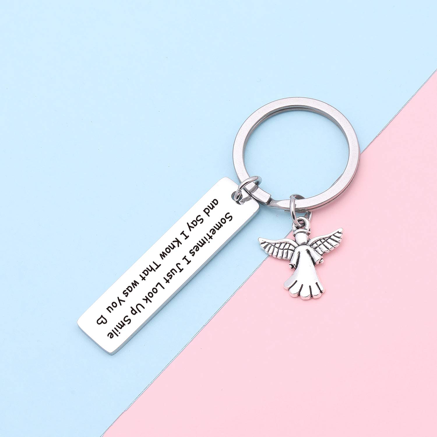 In Memory of Dad & Mom - Memorial Keychain for Loss of Loved Ones, Sympathy Bereavement Gift, Keepsake Jewelry for Grieving - Perfect for Funerals, Memorial Services & Comforting Loved Ones