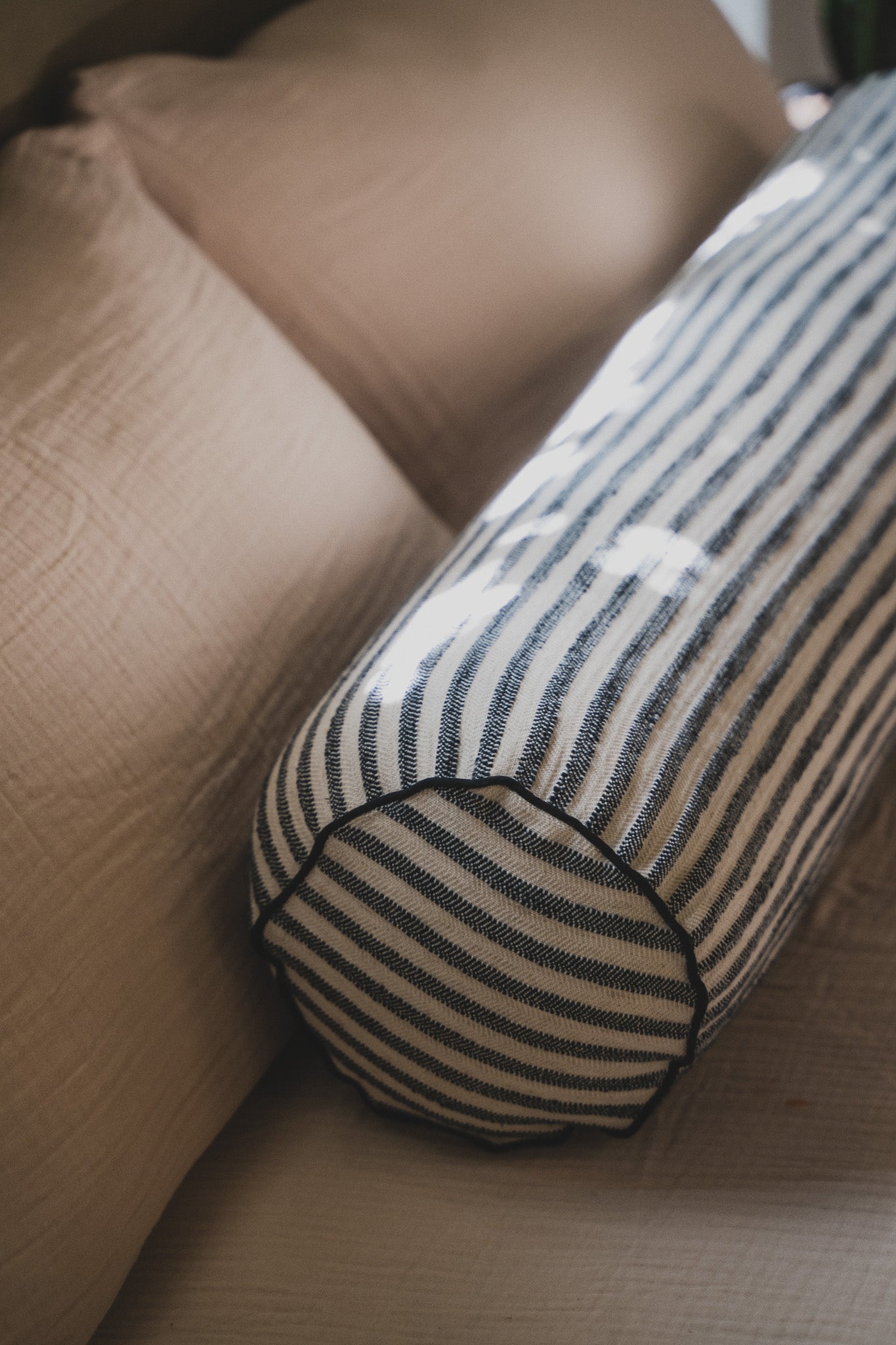 Chizgi Structured Bolster Pillow - Lumbar Support Cushion for Back Pain Relief - Perfect for Office Chairs, Sofas, Beds, and Car Seats
