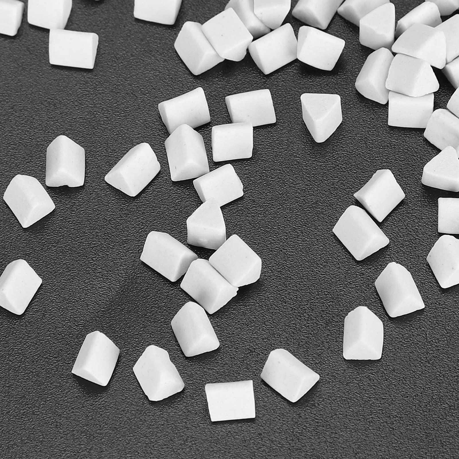 Premium Rock Tumbler Ceramic Pellets - 4mm Triangle Ceramic Media for Polishing Stones (500g) | Ideal for Jewelry Making, Lapidary & Rock Tumbling Hobbyists