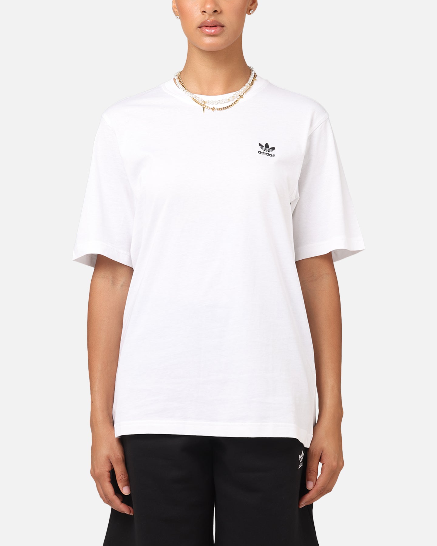 Adidas Essentials Men's White T-Shirt - Comfortable Cotton Crew Neck Tee for Casual Wear & Gym Workouts