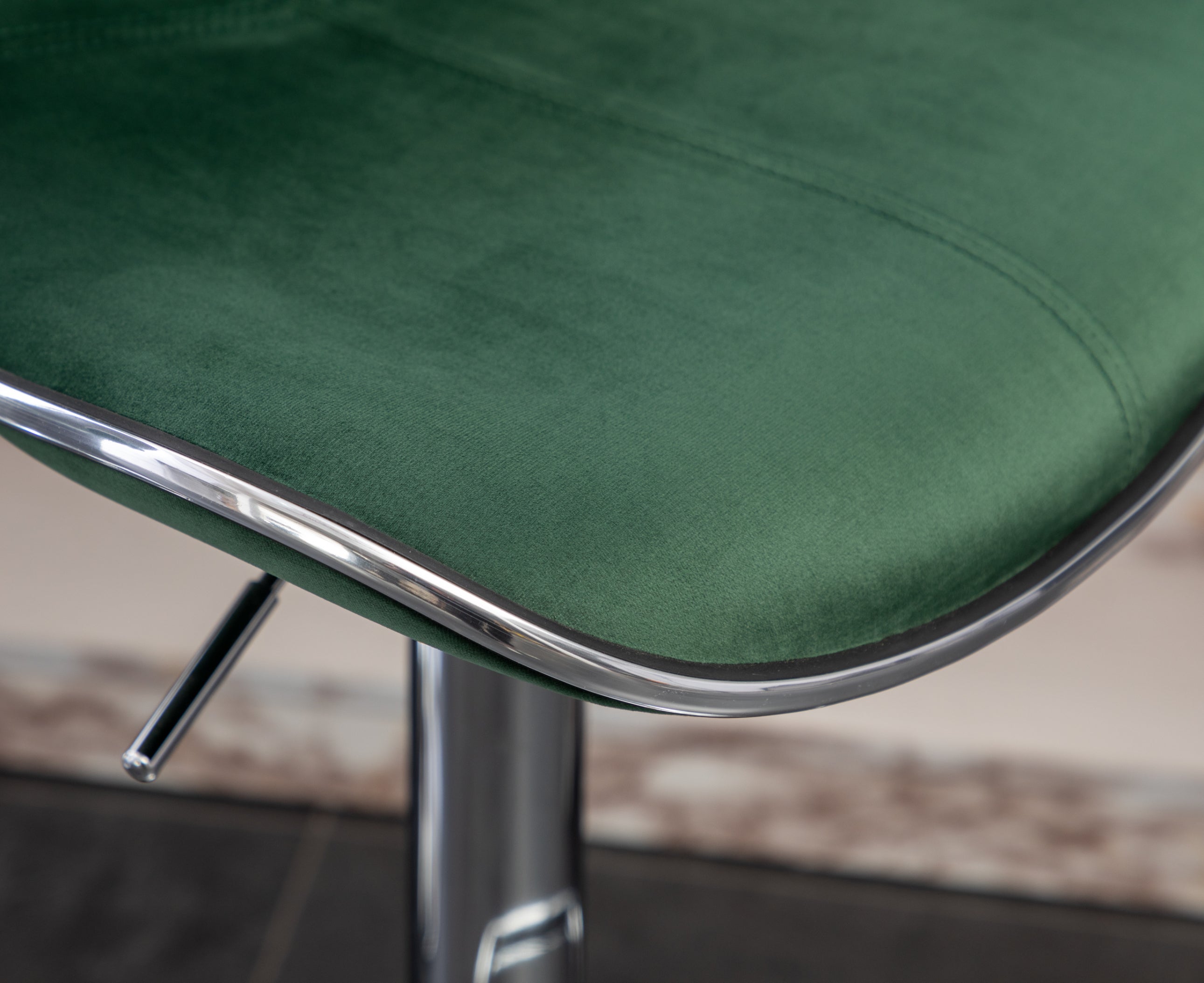Roundhill Furniture Masaccio Velvet Adjustable Swivel Bar Stool - Set of 2, Green Upholstered Counter Height Stools for Kitchen Island, Bar & Breakfast Nook