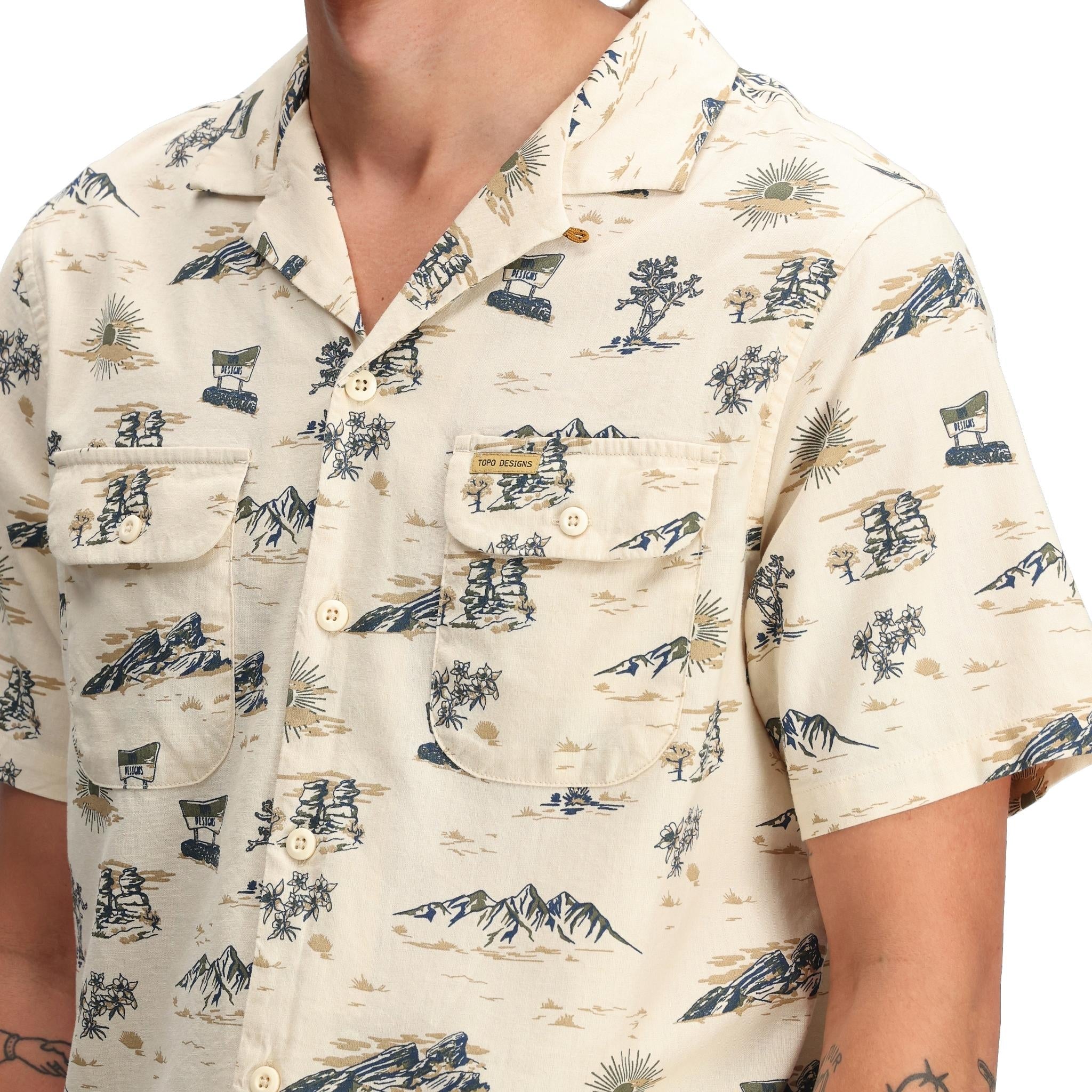 Men's Daytripper Short Sleeve Shirt - Casual Comfort Wear for Travel & Outdoor Adventures