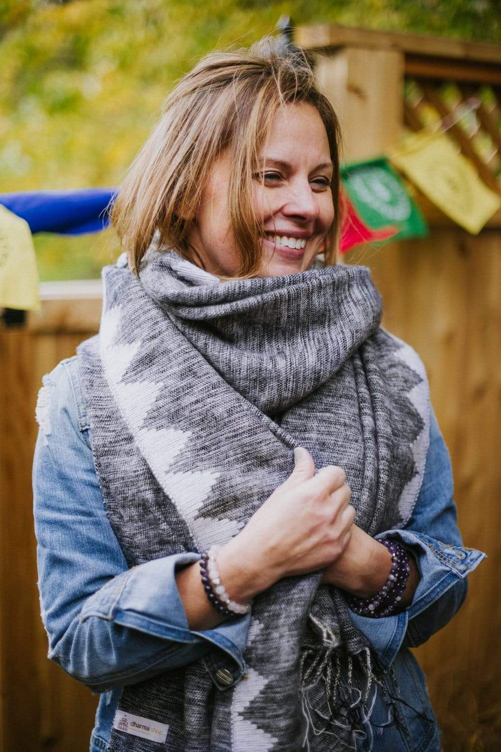 Authentic Himalayan Cashmere Shawl Wrap - Classic Gray for Women & Men - Perfect for Winter, Travel, and Gift Giving