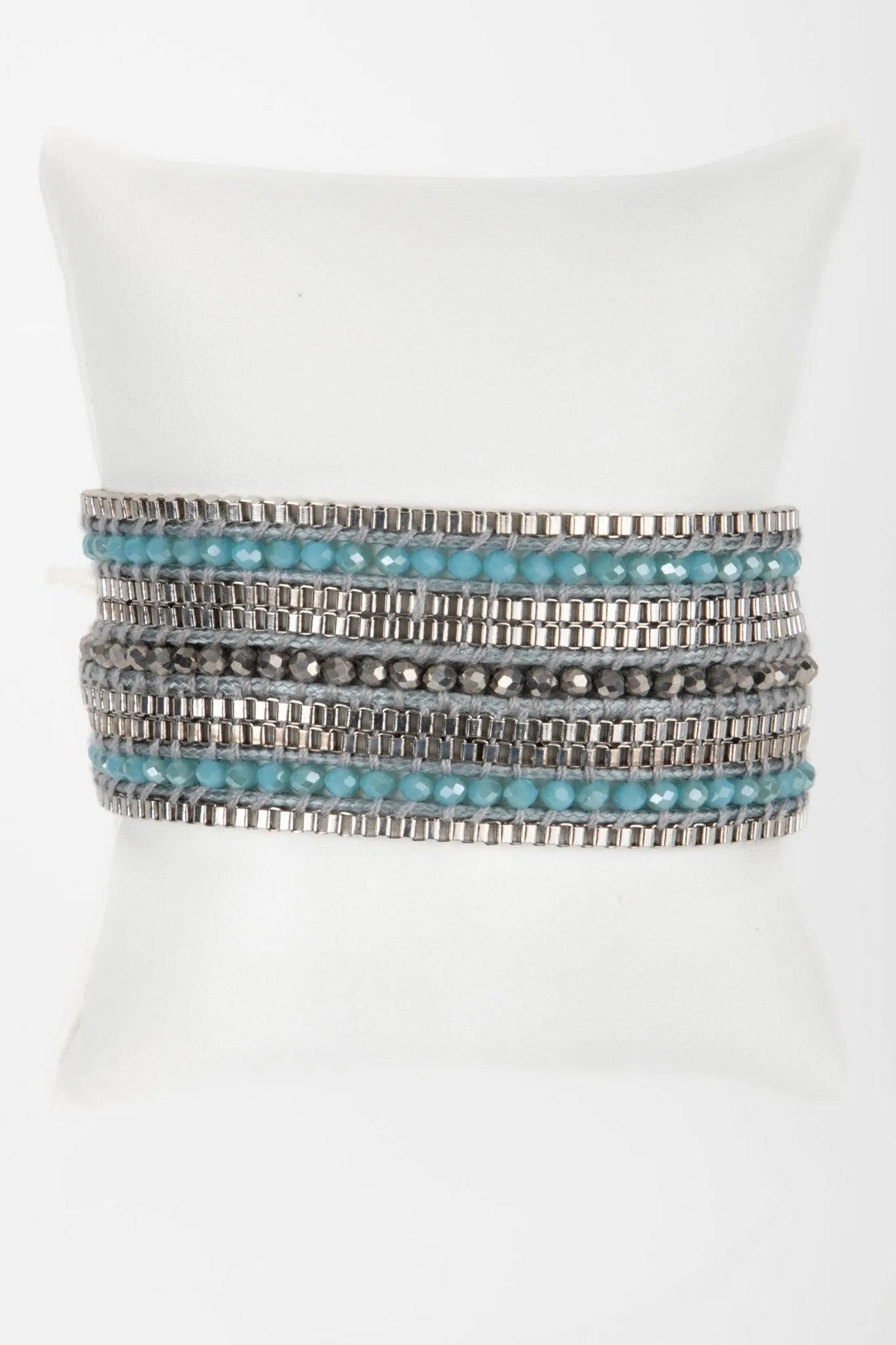Stacked Beaded Bracelet for Women - Trendy Layered Boho Bracelets Set - Handmade Adjustable Beaded Jewelry for Everyday Wear, Gift Giving & Boho Fashion Accessories