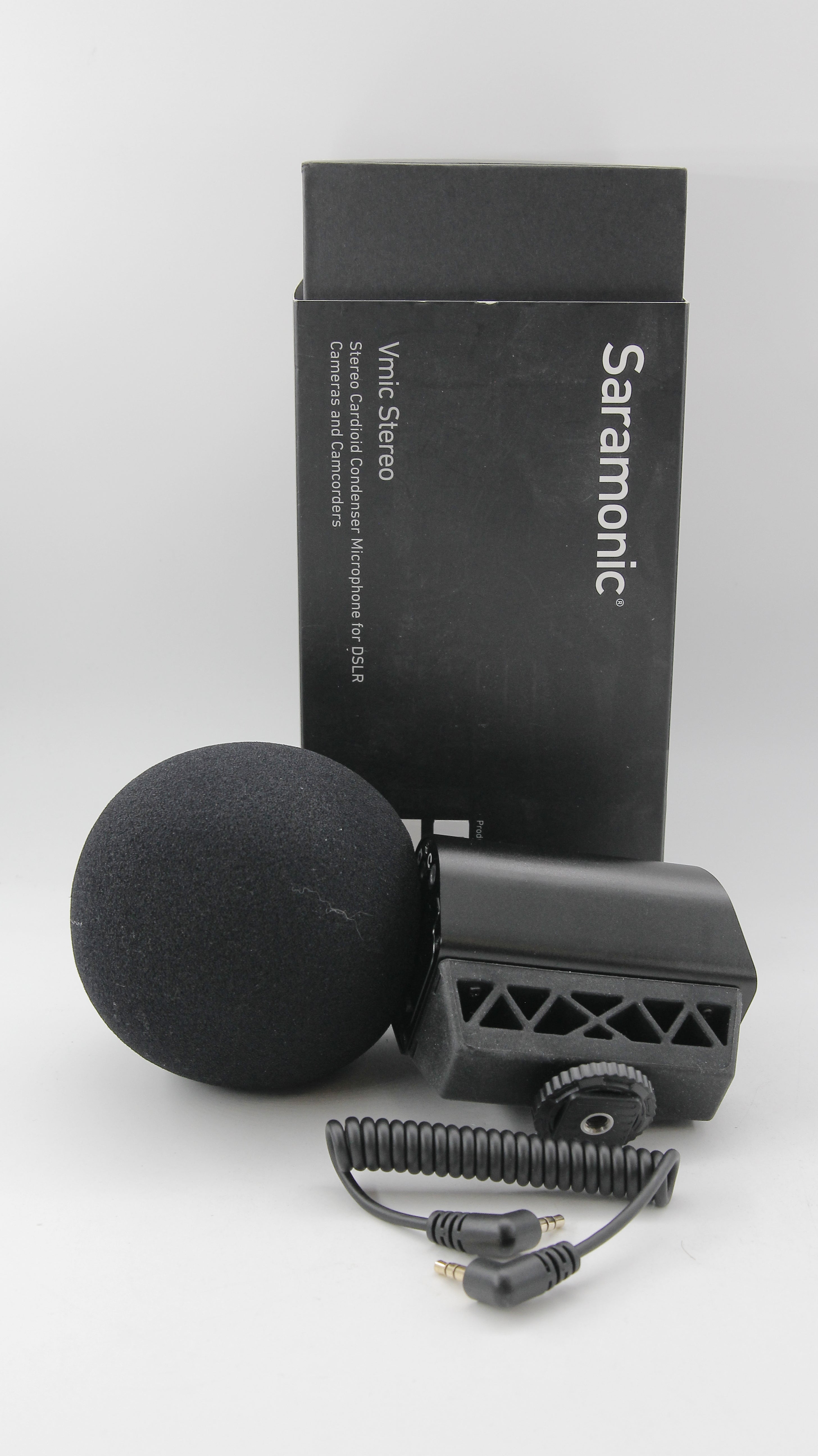 Used Saramonic Vmic Stereo Condenser Microphone for DSLR Cameras - Professional Audio Recording for Vlogging, Interviews & YouTube Videos