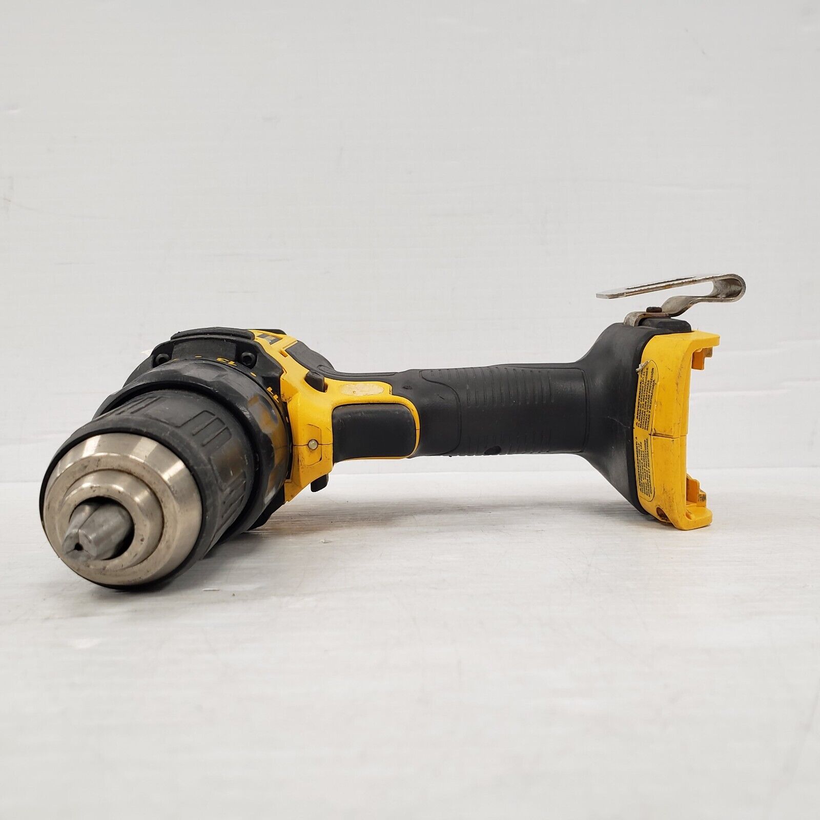 DEWALT DCD780 20V MAX Cordless Drill/Driver Kit - Powerful & Compact for Home Improvement, Woodworking, and DIY Projects