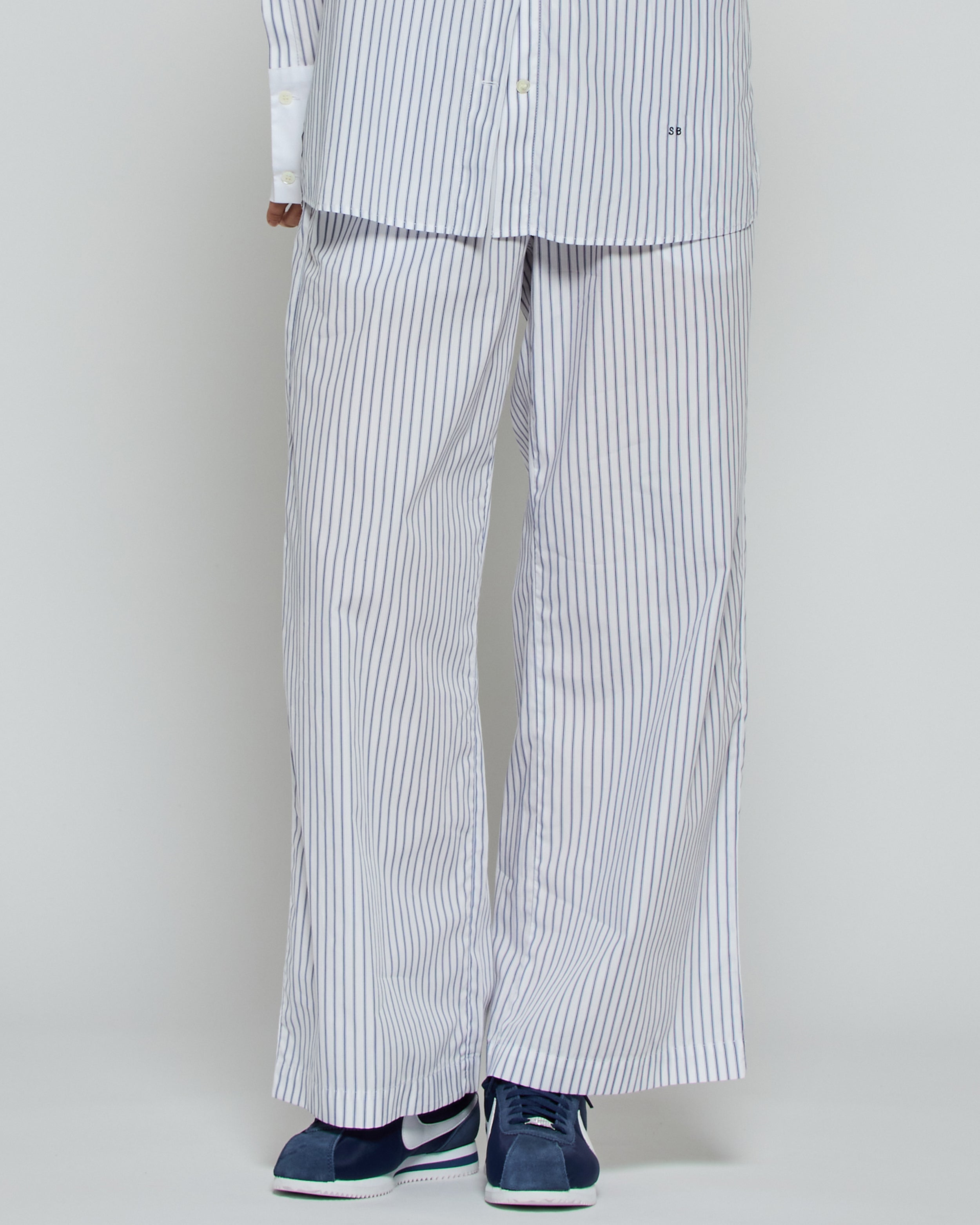 Stylish Striped Cropped Jogger Pants - Navy & White | Comfortable Women's Lounge Pants for Yoga, Running & Casual Wear