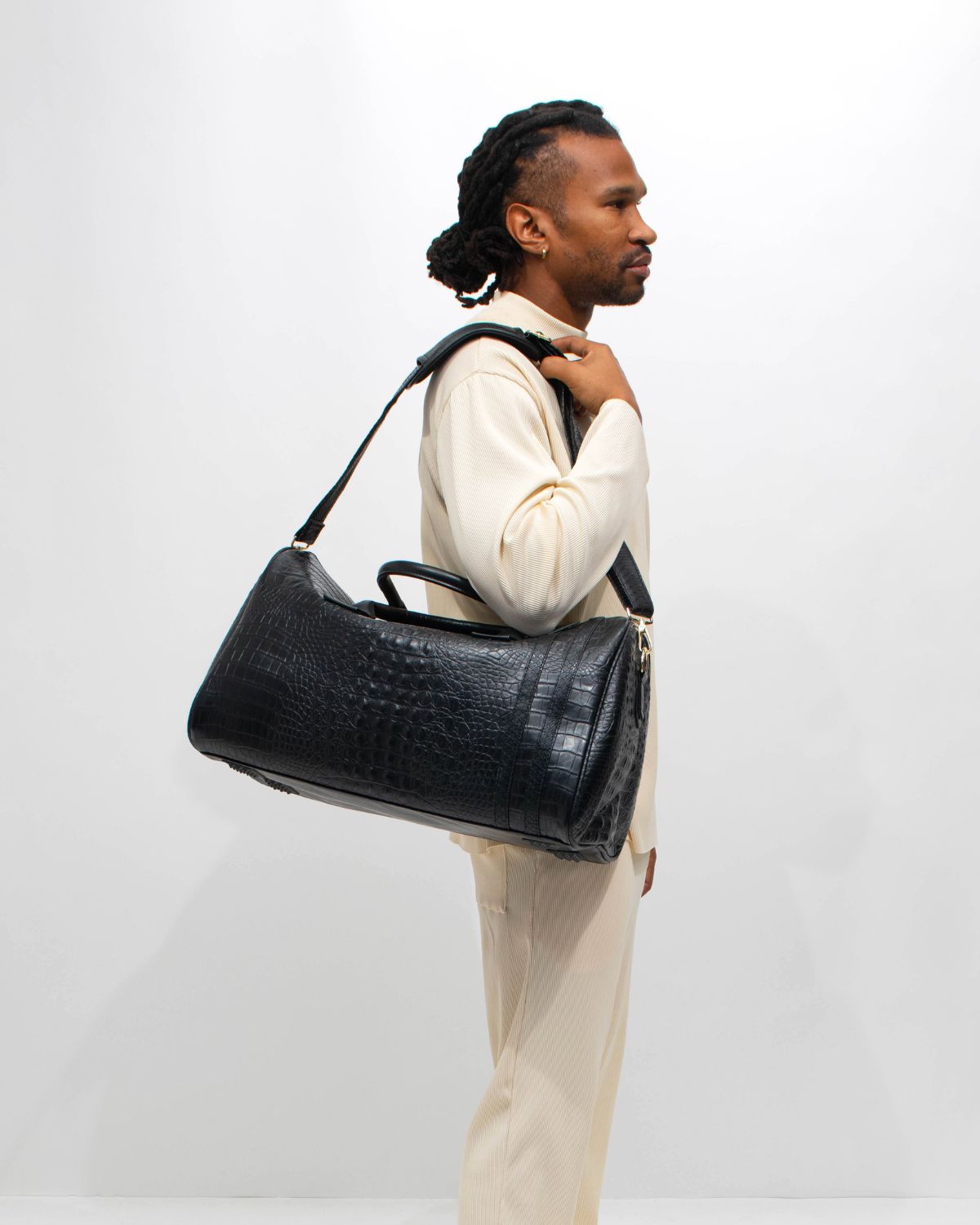 Apollo 2 Duffle Bag - Large Waterproof Travel Gym Bag for Men & Women - Perfect for Workouts, Travel & Sports Gear Storage