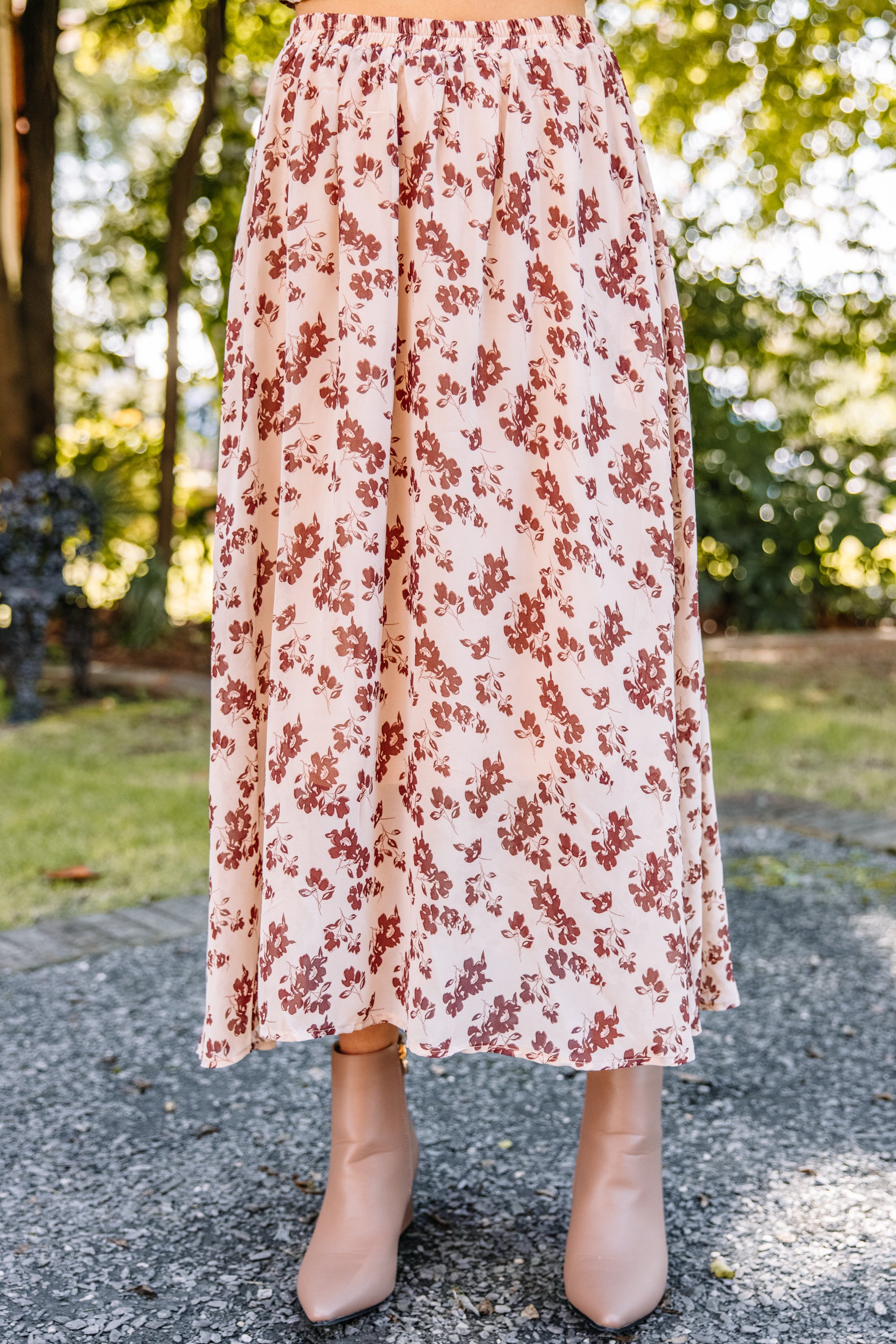 Better Together Brick Red Ditsy Floral Matching Set - Women's Casual Summer Outfit for Date Night & Brunch