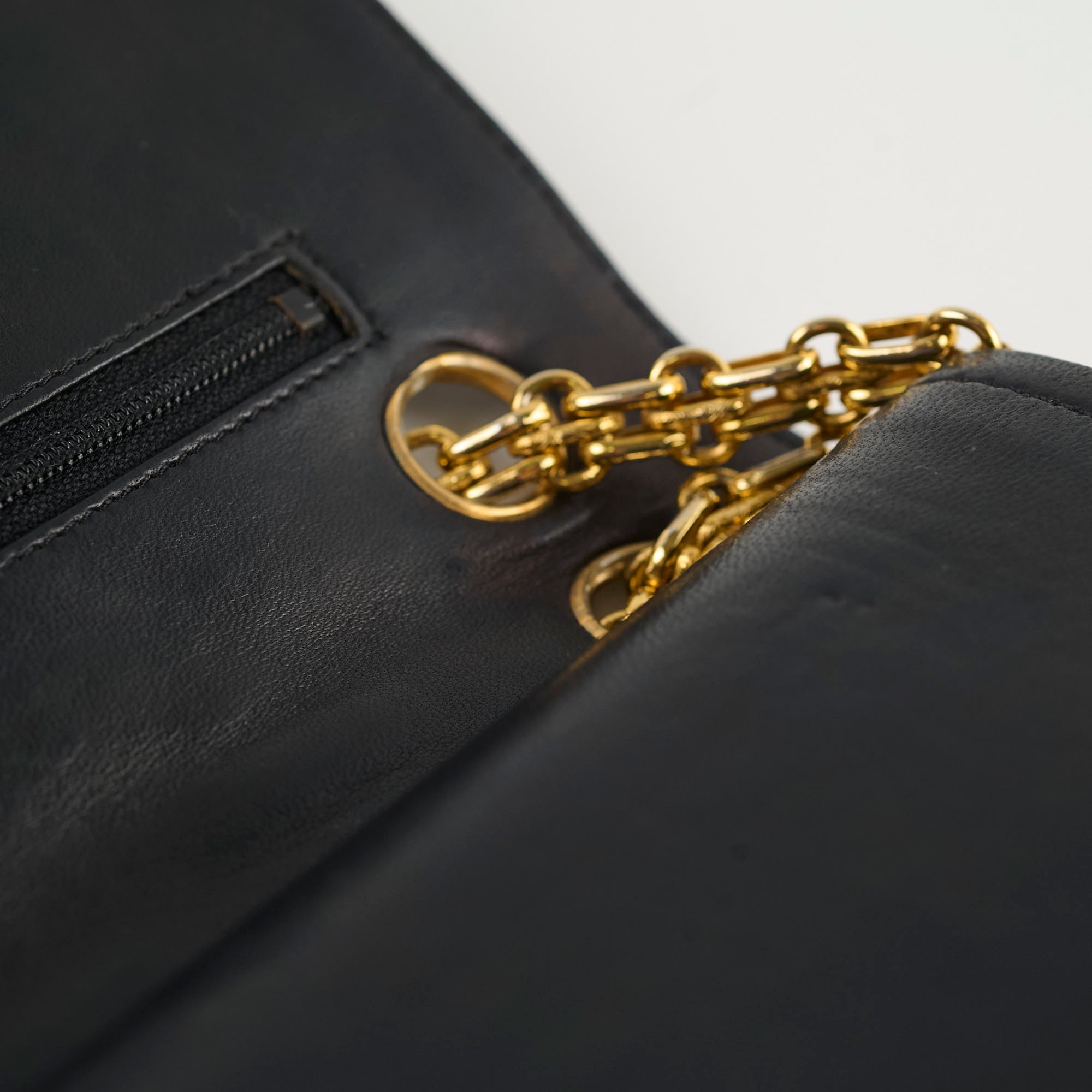 Authentic Chanel Medium Vintage Classic Double Flap Bag - Genuine Lambskin Leather in Timeless Black | Perfect for Luxury Fashion, Evening Events & Collector's Items