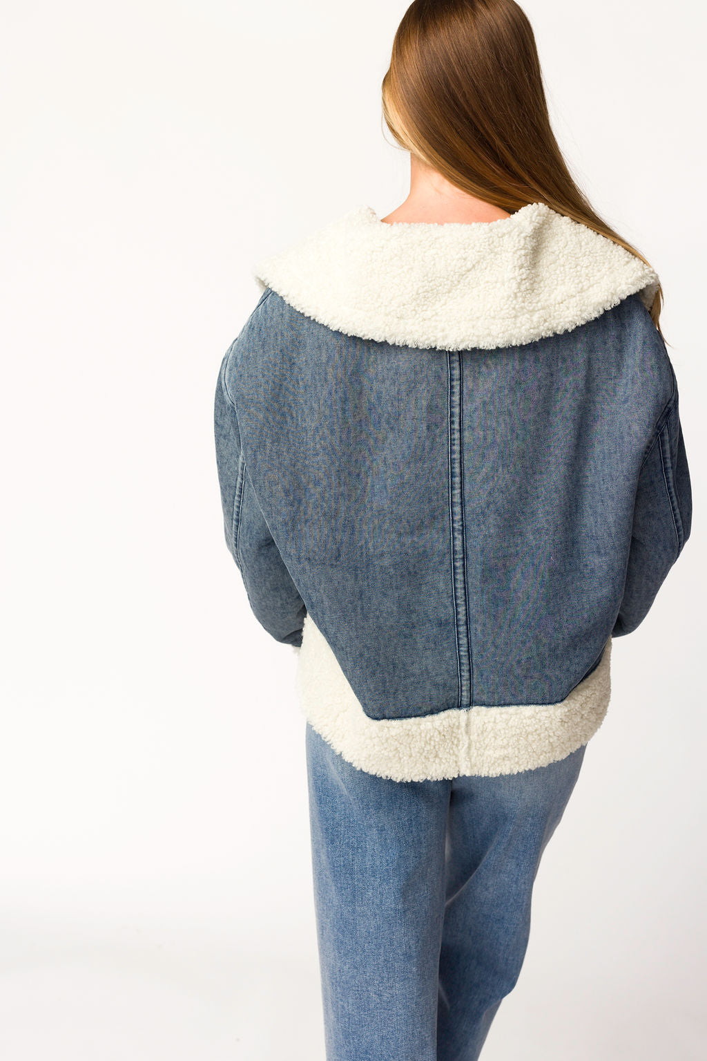 Caitlyn Sherpa & Denim Jacket for Women - Cozy Fleece Lined Winter Jacket with Stylish Distressed Denim - Perfect for Outdoor Adventures & Casual Streetwear