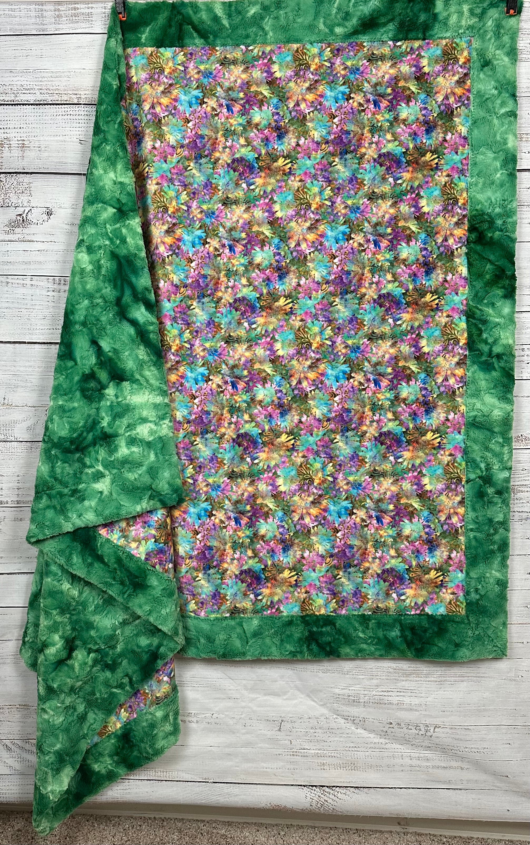 Kelly Green Galaxy Floral Print Adult Blanket 55x74 - Soft & Cozy Throw for Bed, Couch, or Outdoor Picnics