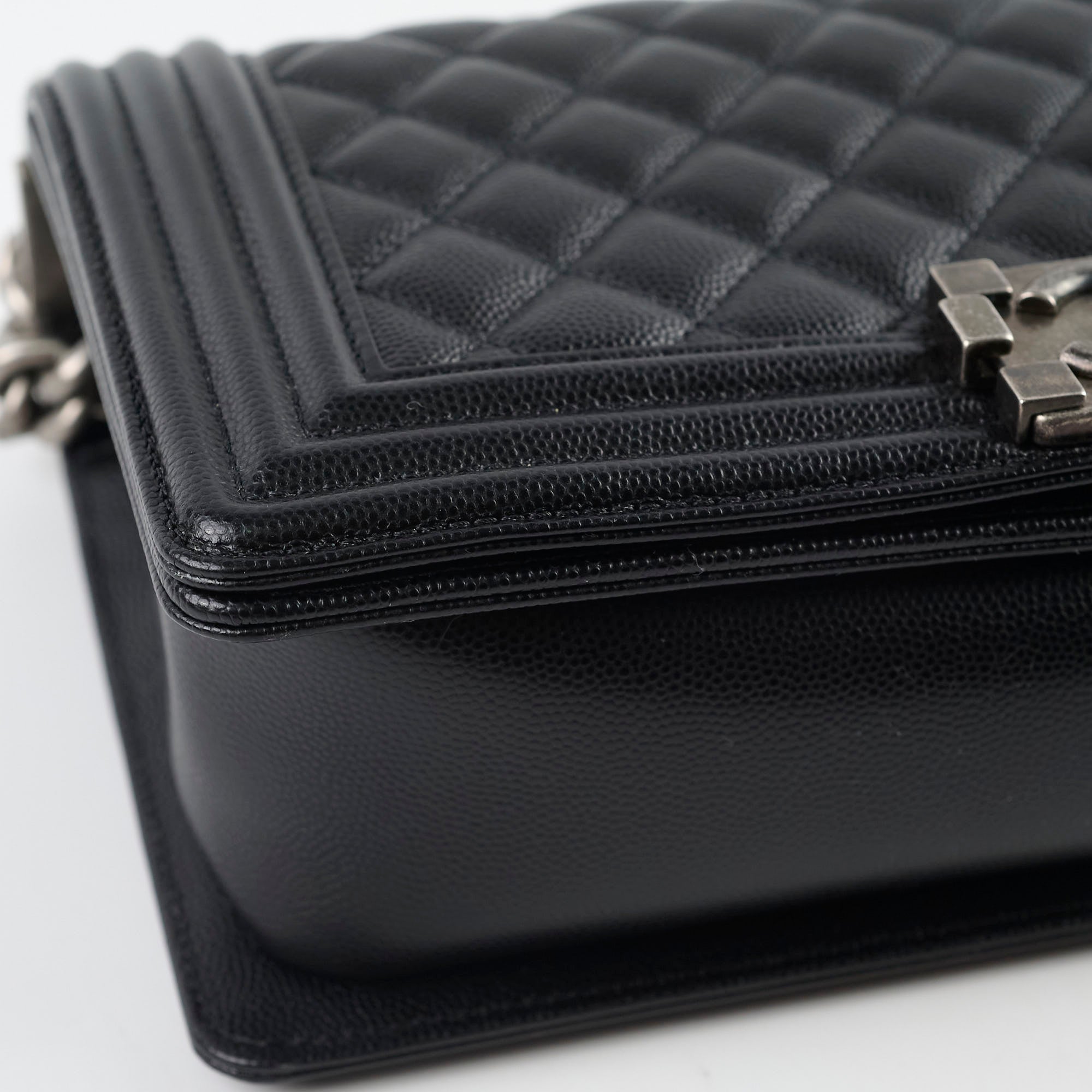 Chanel Caviar Old Medium Boy Bag Black 28cm - Luxury Designer Handbag for Women, Perfect for Evening Parties & Special Occasions