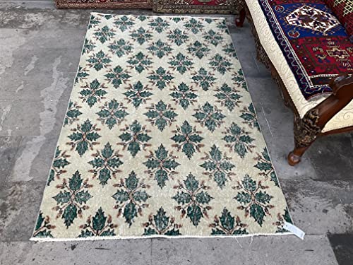 Handmade Turkish Rug - Vintage Floral Anatolian Carpet in Green | 100% Organic Wool | Perfect for Bedroom, Living Room & Boho Home Decor