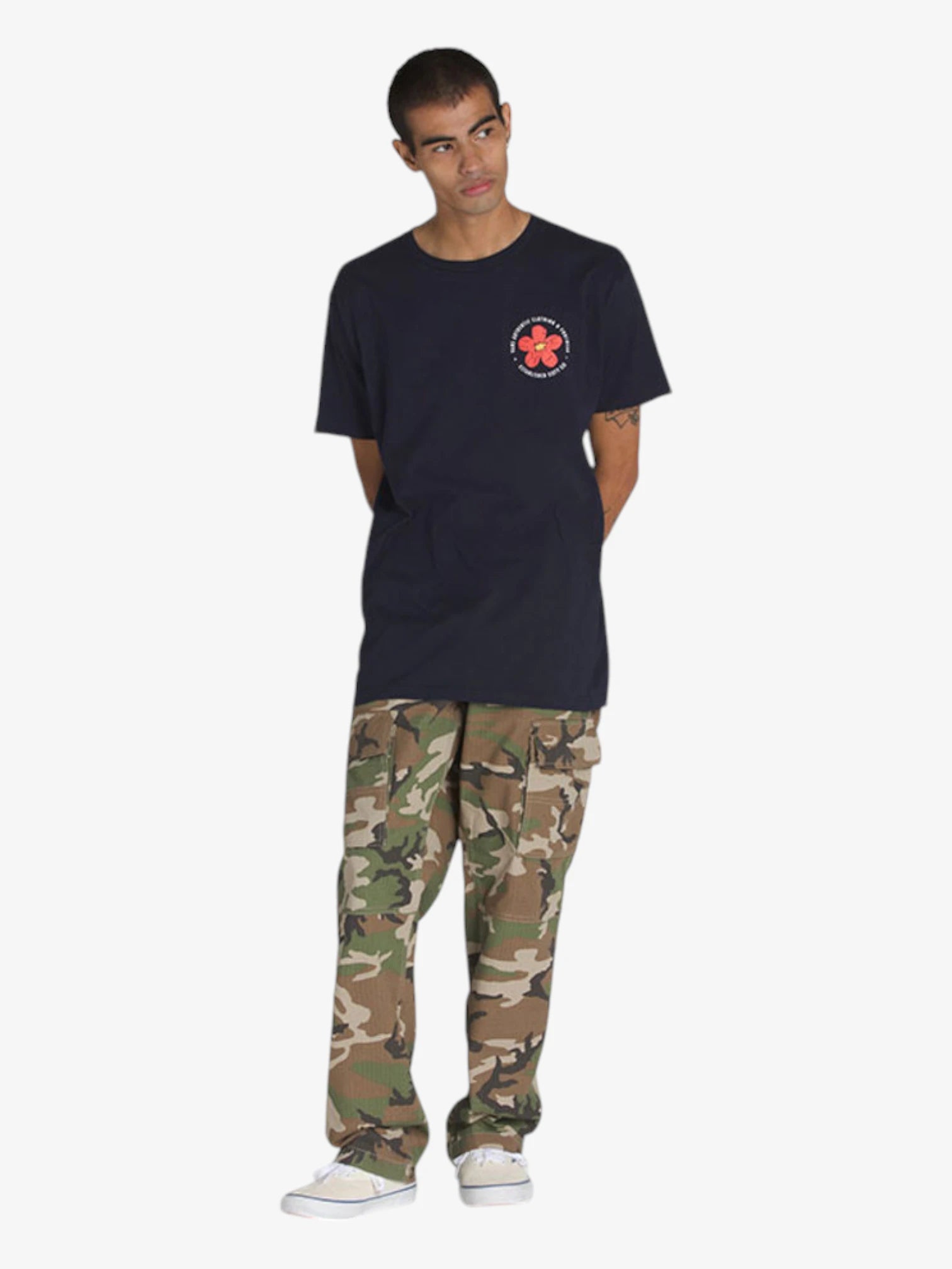 Vans Cracked Flower Short Sleeve T-Shirt for Men & Women - Blue Casual Graphic Tee for Streetwear, Skateboarding & Everyday Outfits