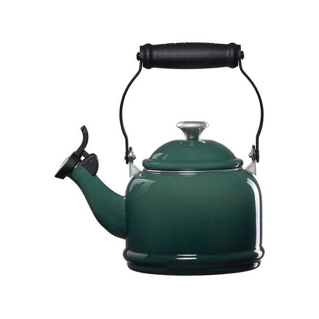 Le Creuset 1.25 Quart Demi Kettle with Stainless Steel Knob - Classic Tea Kettle for Stovetop & Induction - Perfect for Tea Lovers & Home Kitchen (Multiple Colors)