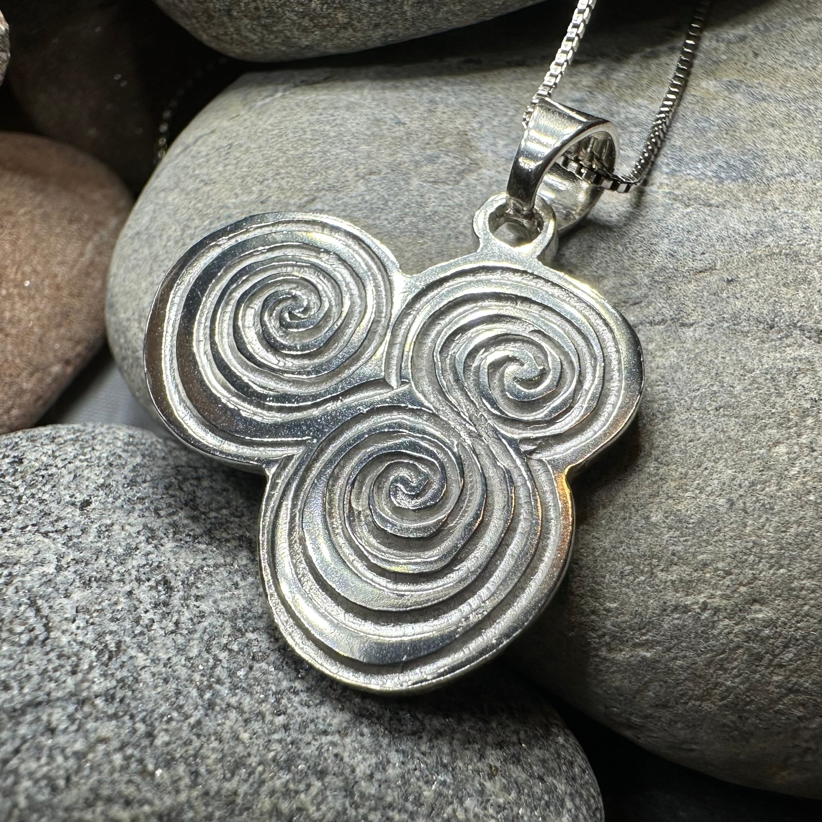Handmade Newgrange Triple Spiral Pendant Necklace - Celtic Jewelry for Women, Spiritual Gift for Meditation & Yoga
