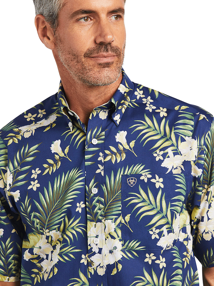 Ariat Men's Wrinkle Free Ephraim Short Sleeve Shirt - Nocturnal Blue | Comfortable Casual Wear for Work & Outdoor Activities