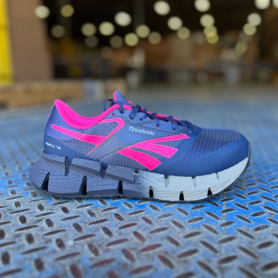 Reebok FloatZig Women's Composite Toe Work Safety Shoes CSA Certified IB309 - Lightweight & Comfortable for Construction, Warehouse & Industrial Work