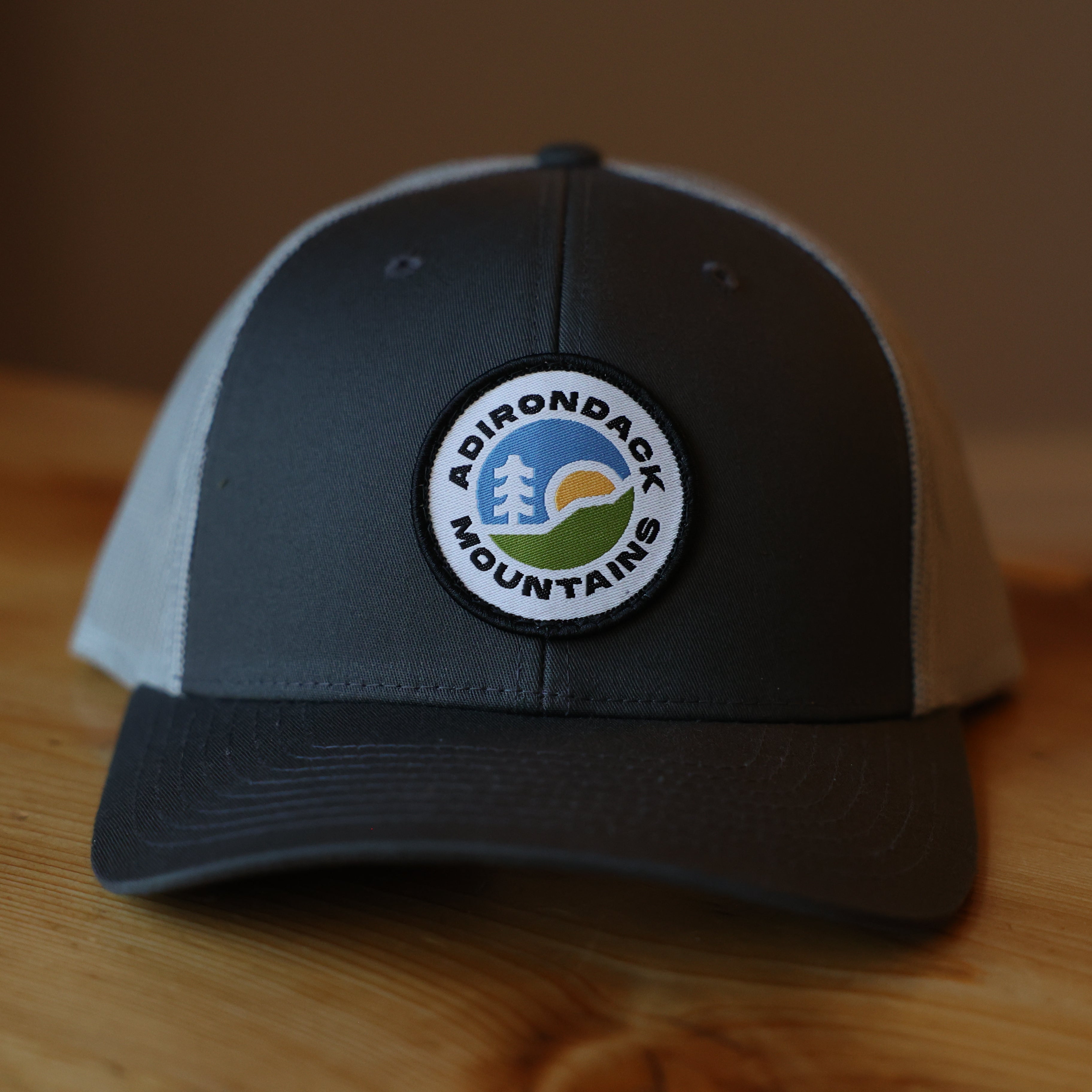 Scenic Mesh Snapback Hat - Adjustable Baseball Cap for Men & Women - Breathable & Lightweight for Outdoor Sports, Hiking, and Casual Wear
