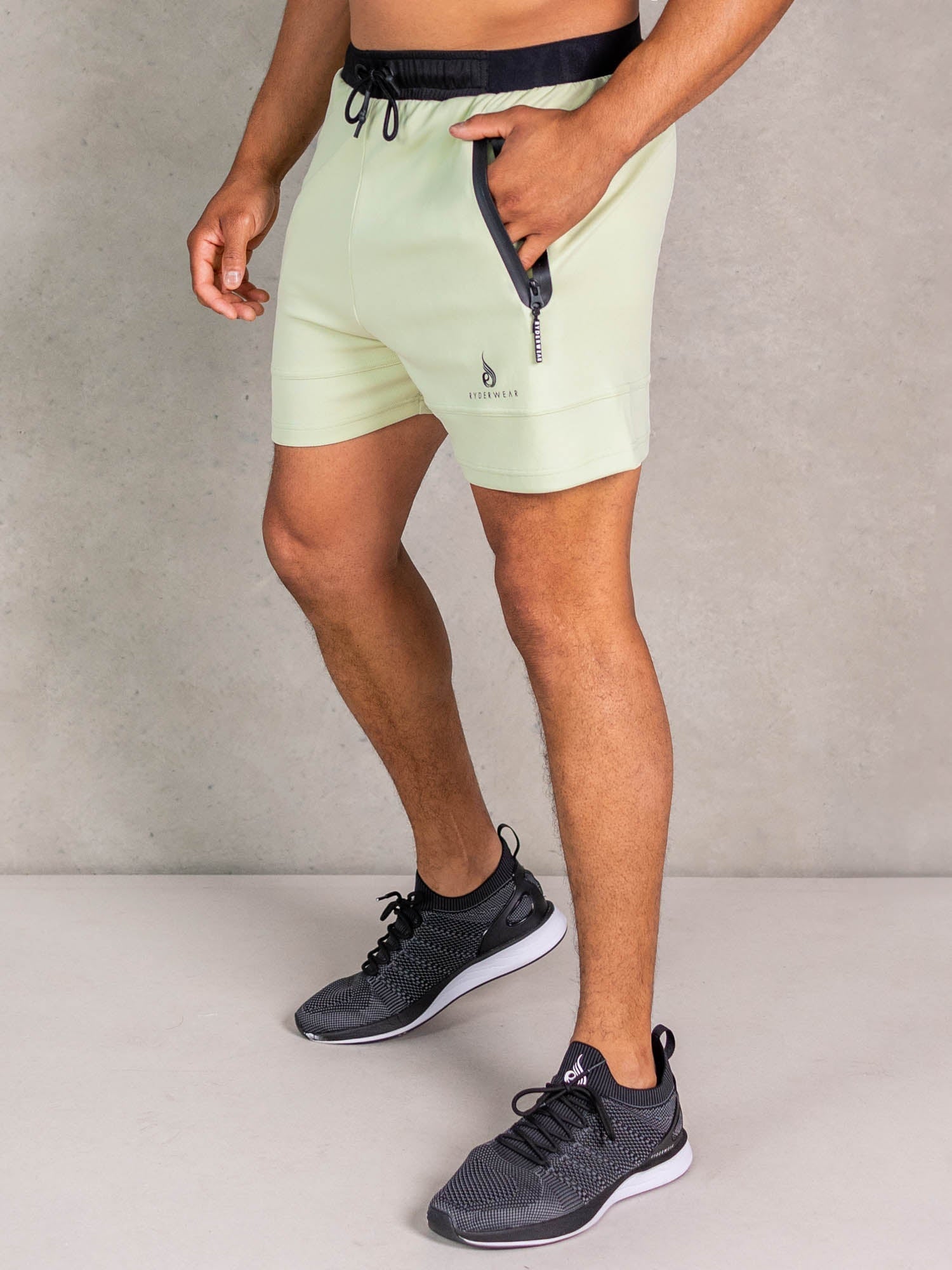 Advanced Mesh Running Shorts for Men - Breathable Quick-Dry Workout Shorts with Pockets - Perfect for Gym, Jogging & Outdoor Sports - Matcha Green